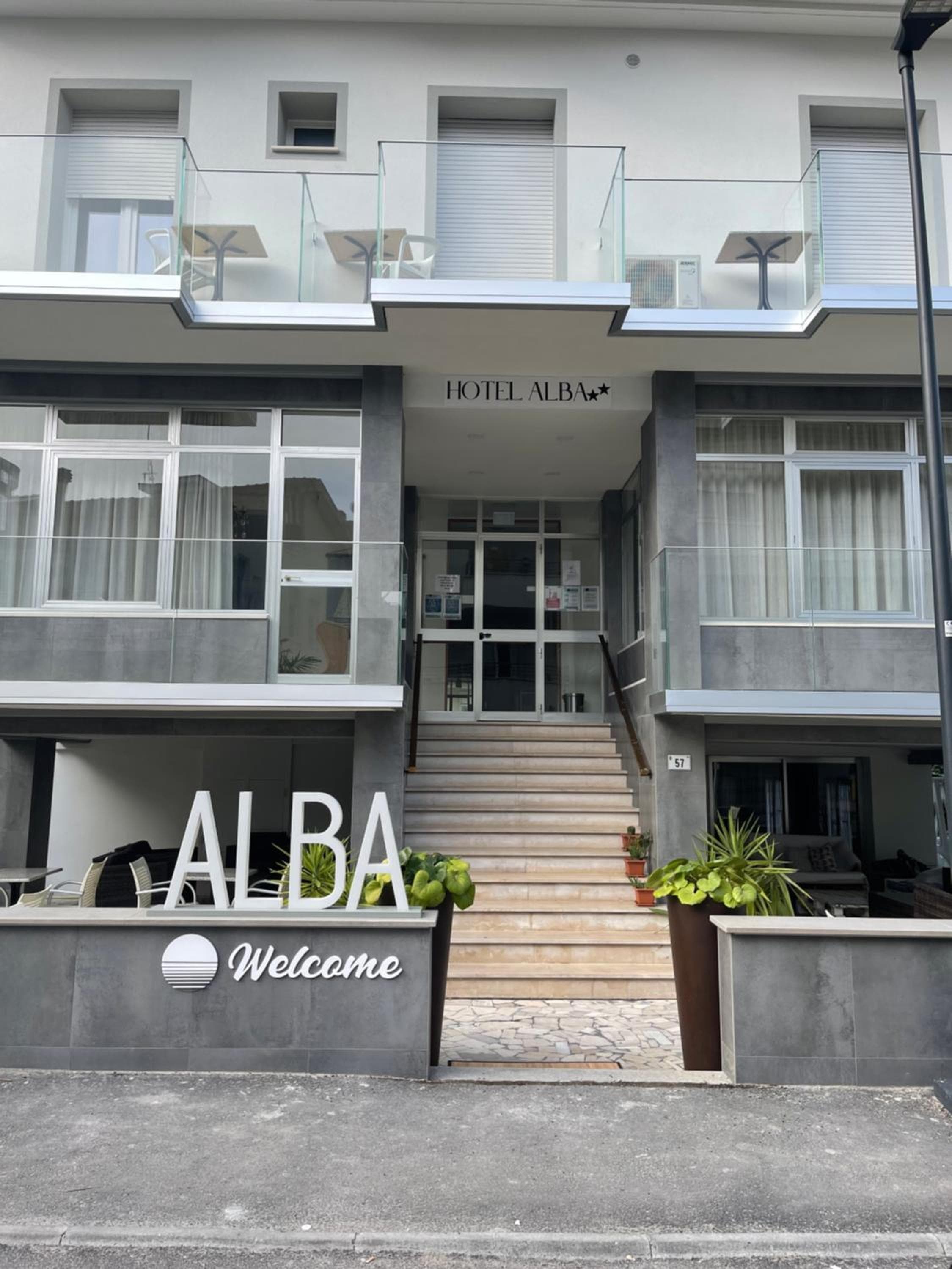 Alba B&B, Cattolica