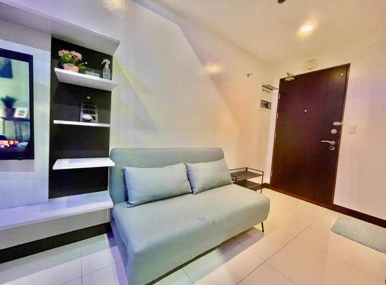 Luxury 1BR Unit with Pool at Venice Luxury Residences, Tower Domenico, McKinley Hill, Taguig City, Manila