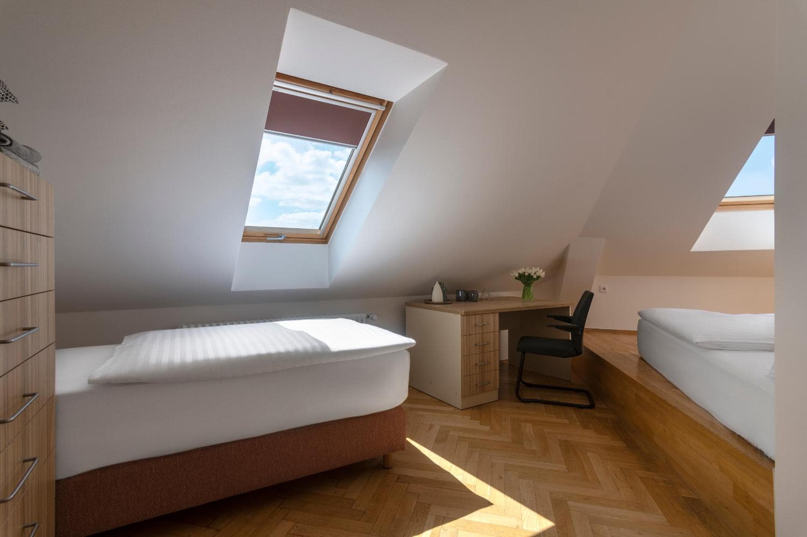 Bohemian Dreams Apartments and Suites by Dwellfort, Prague, photo 6