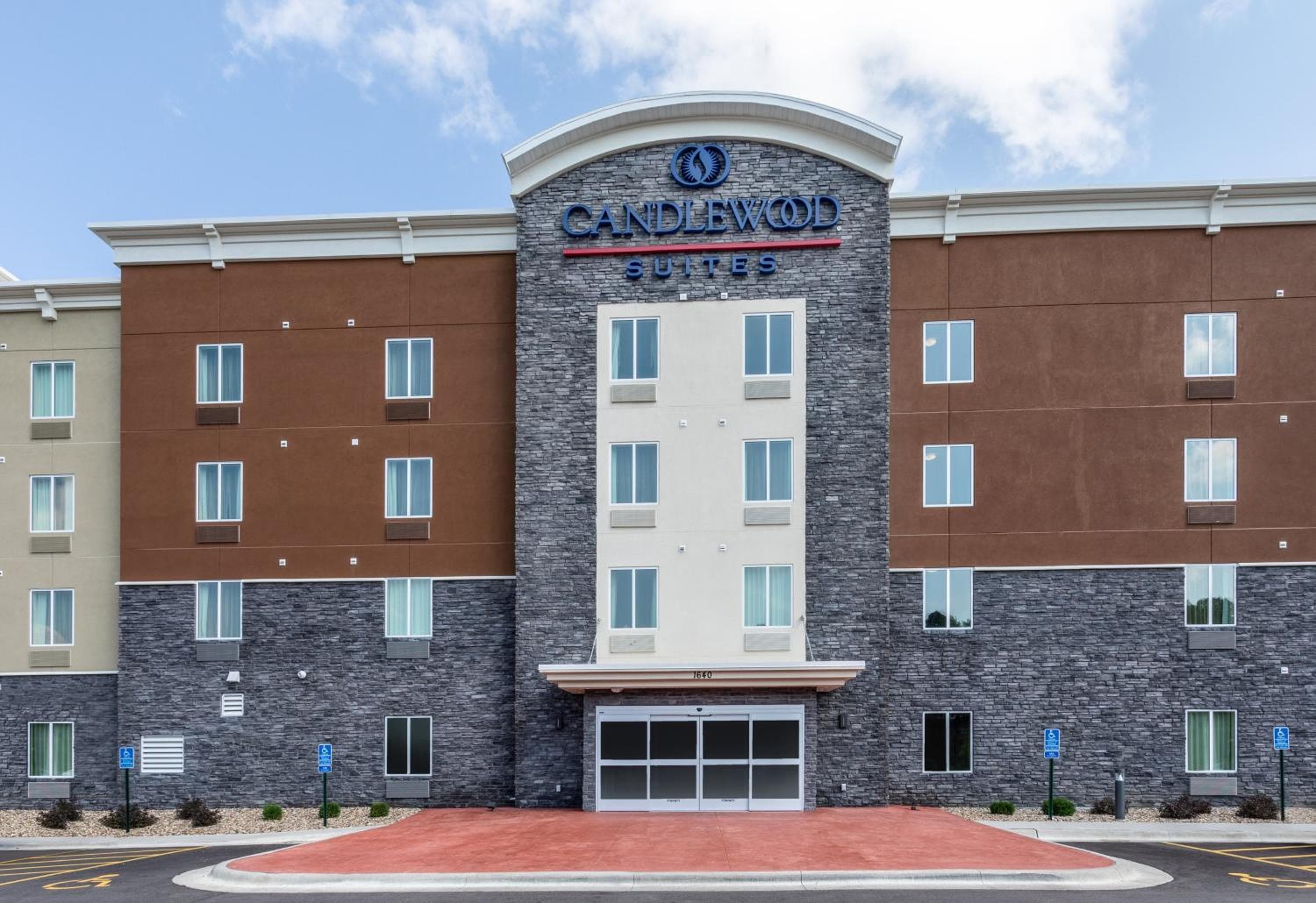Candlewood Suites Rochester Mayo Clinic Area by IHG, Rochester