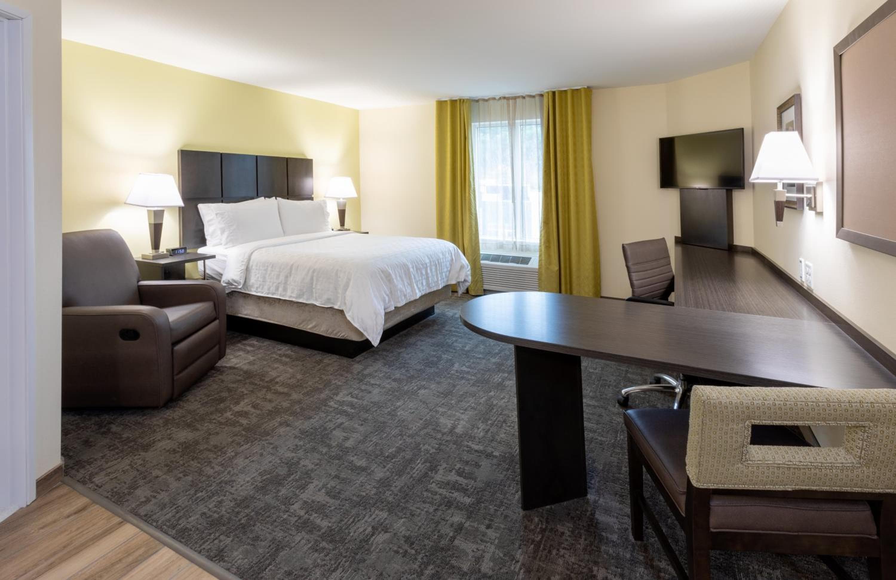 Candlewood Suites Rochester Mayo Clinic Area by IHG, Rochester, photo 4