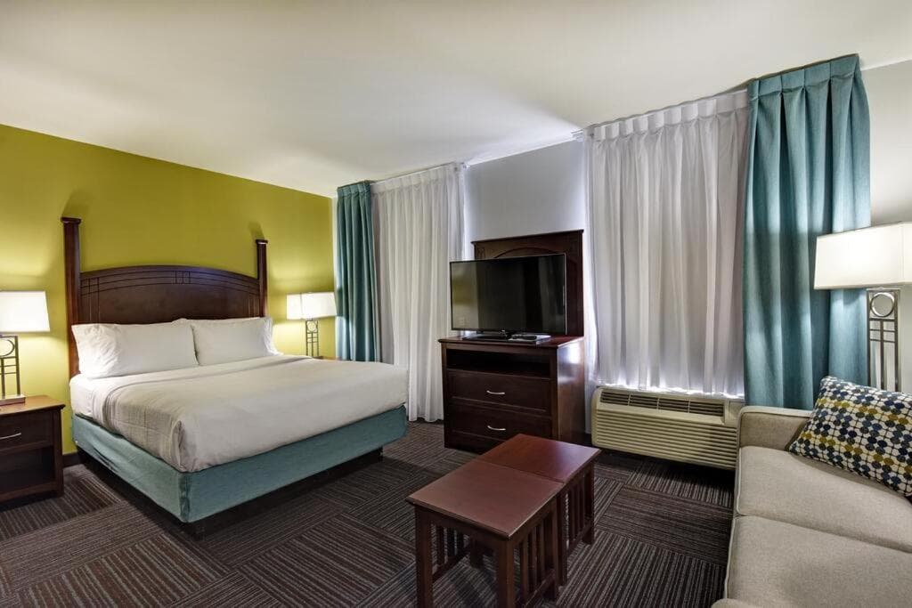Staybridge Suites London by IHG, London, photo 3
