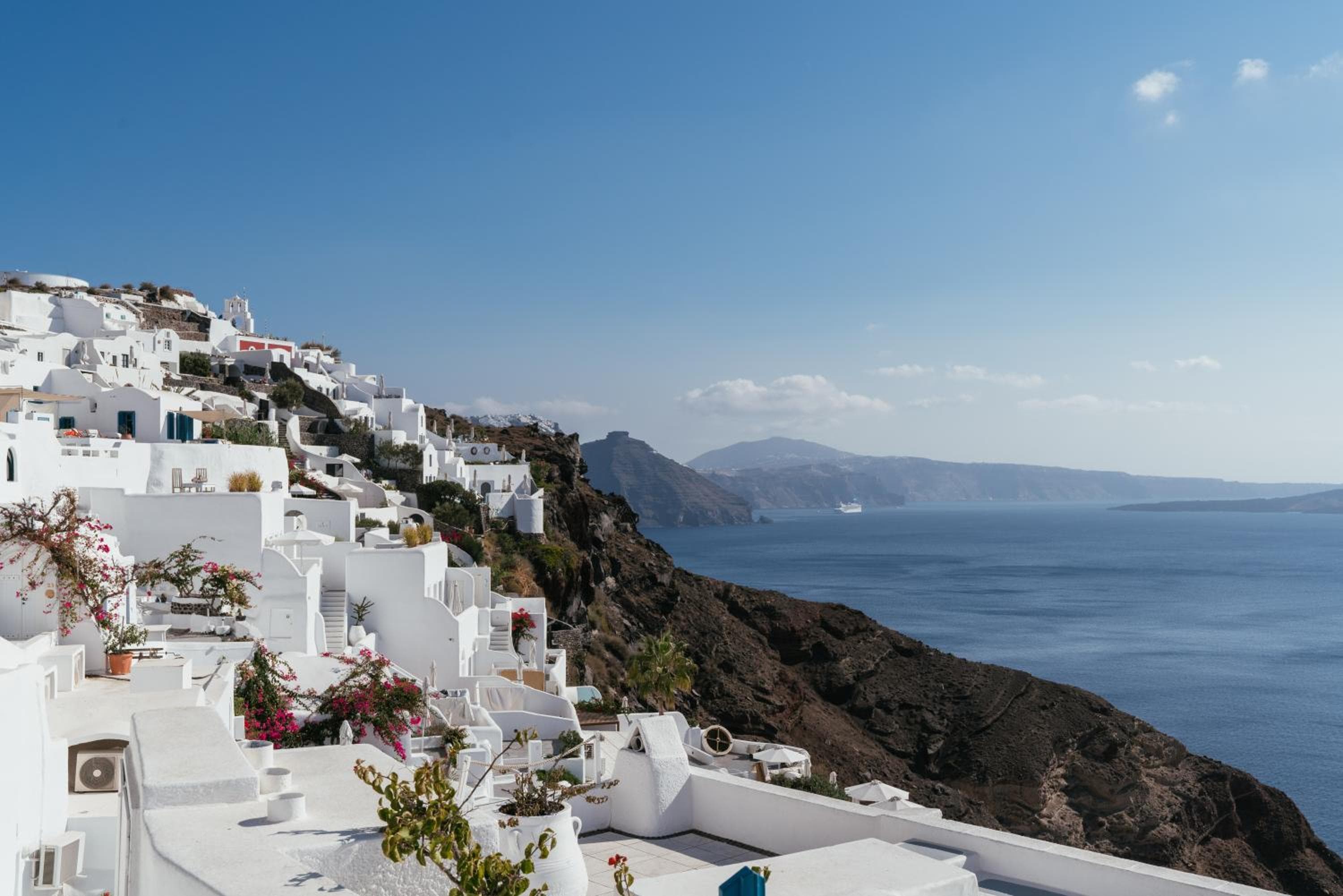 Aspa Caves, Oia