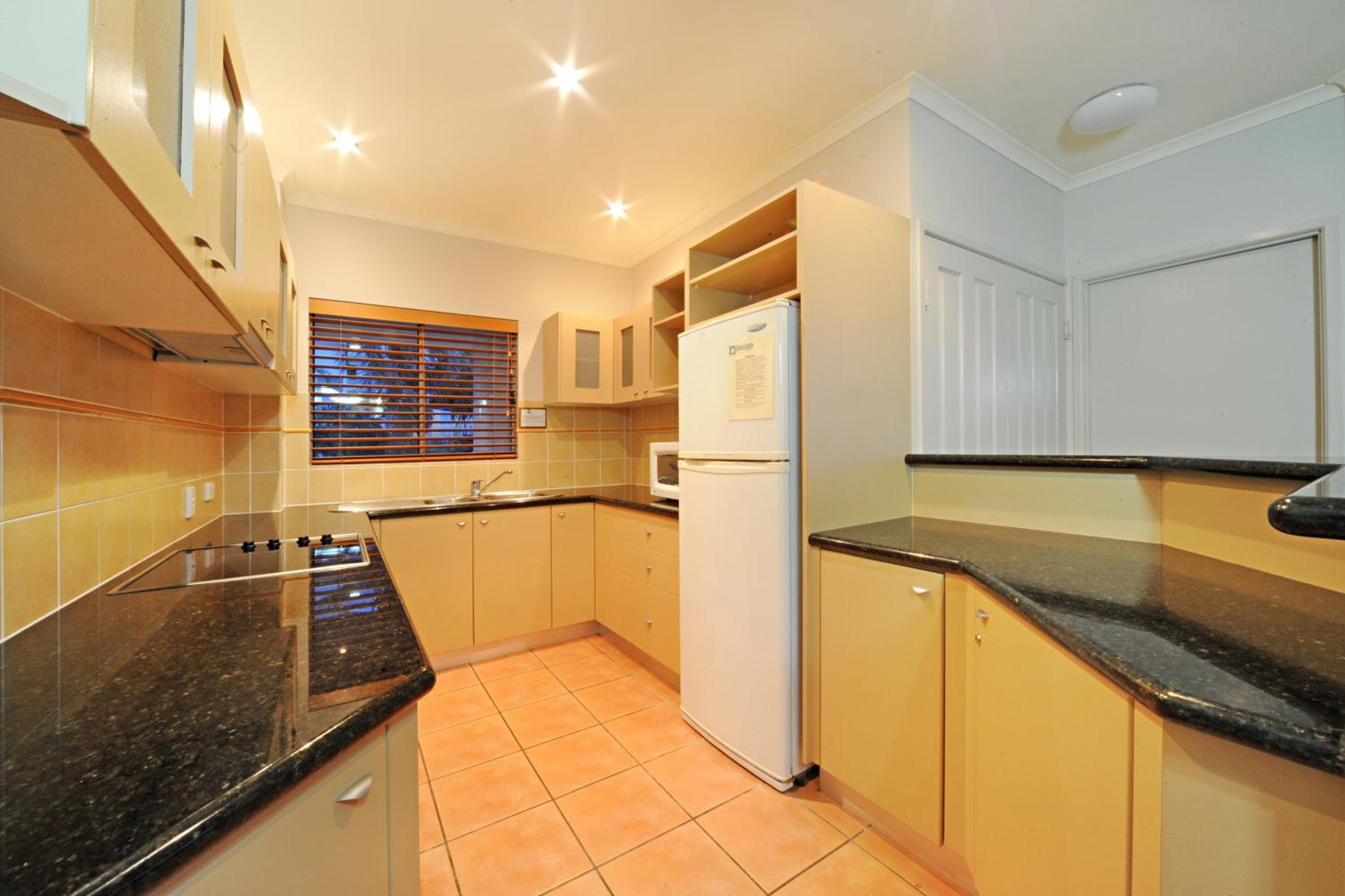 at Boathaven Bay Holiday Apartments, Airlie Beach, photo 4