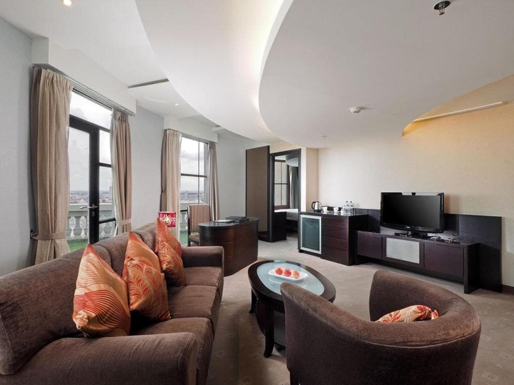 Grand City Hall Hotel & Serviced Residences, Medan, photo 2