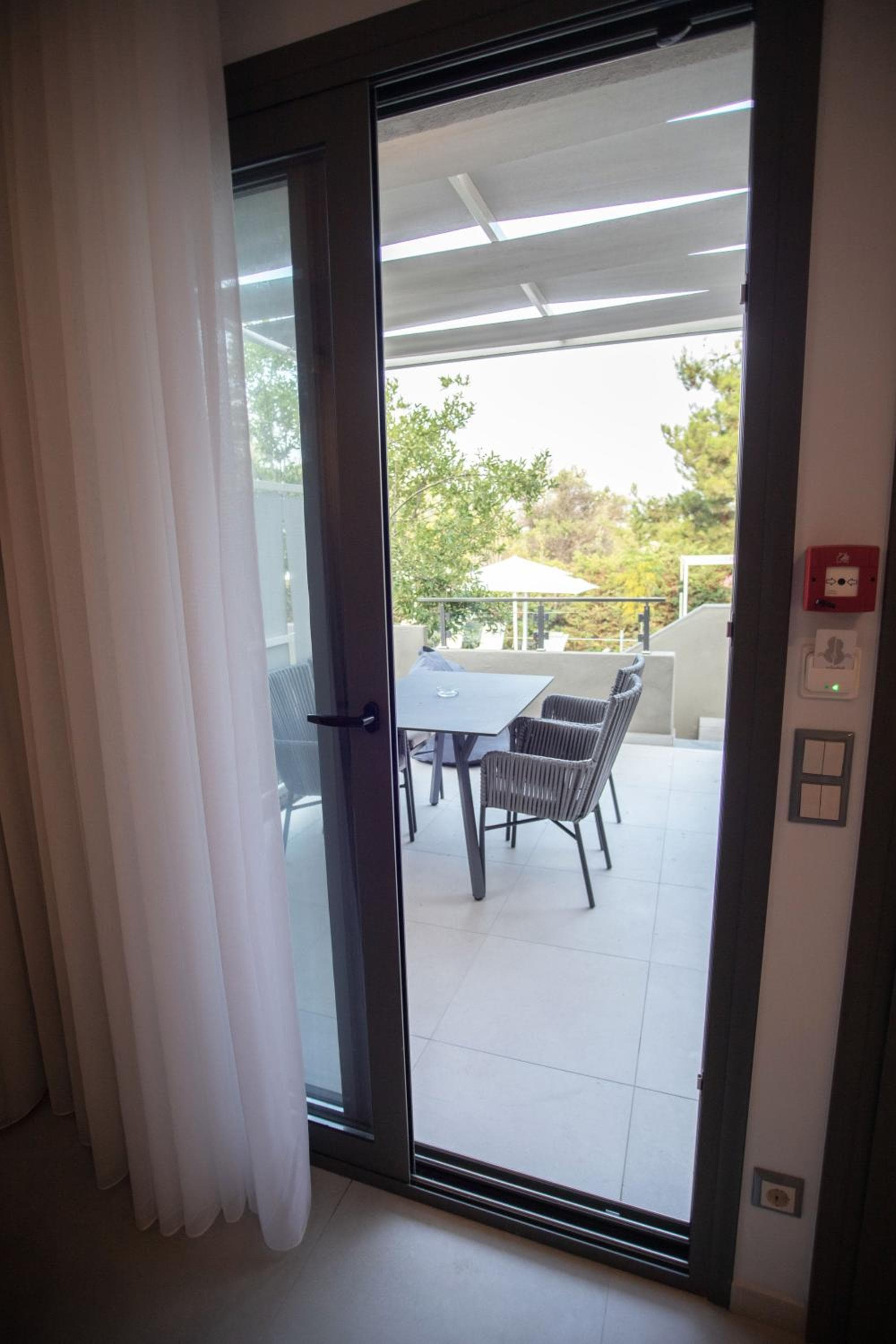 8 Boutique Suites, Nea Potidaea, photo 2