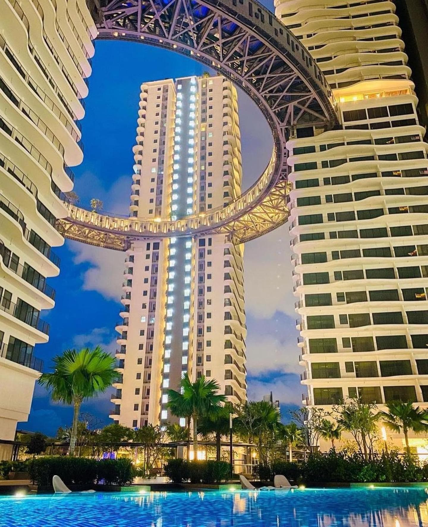 Datum Jelatek Sky Residence KLCC SkyRing Linked to LRT and Mall, photo 1