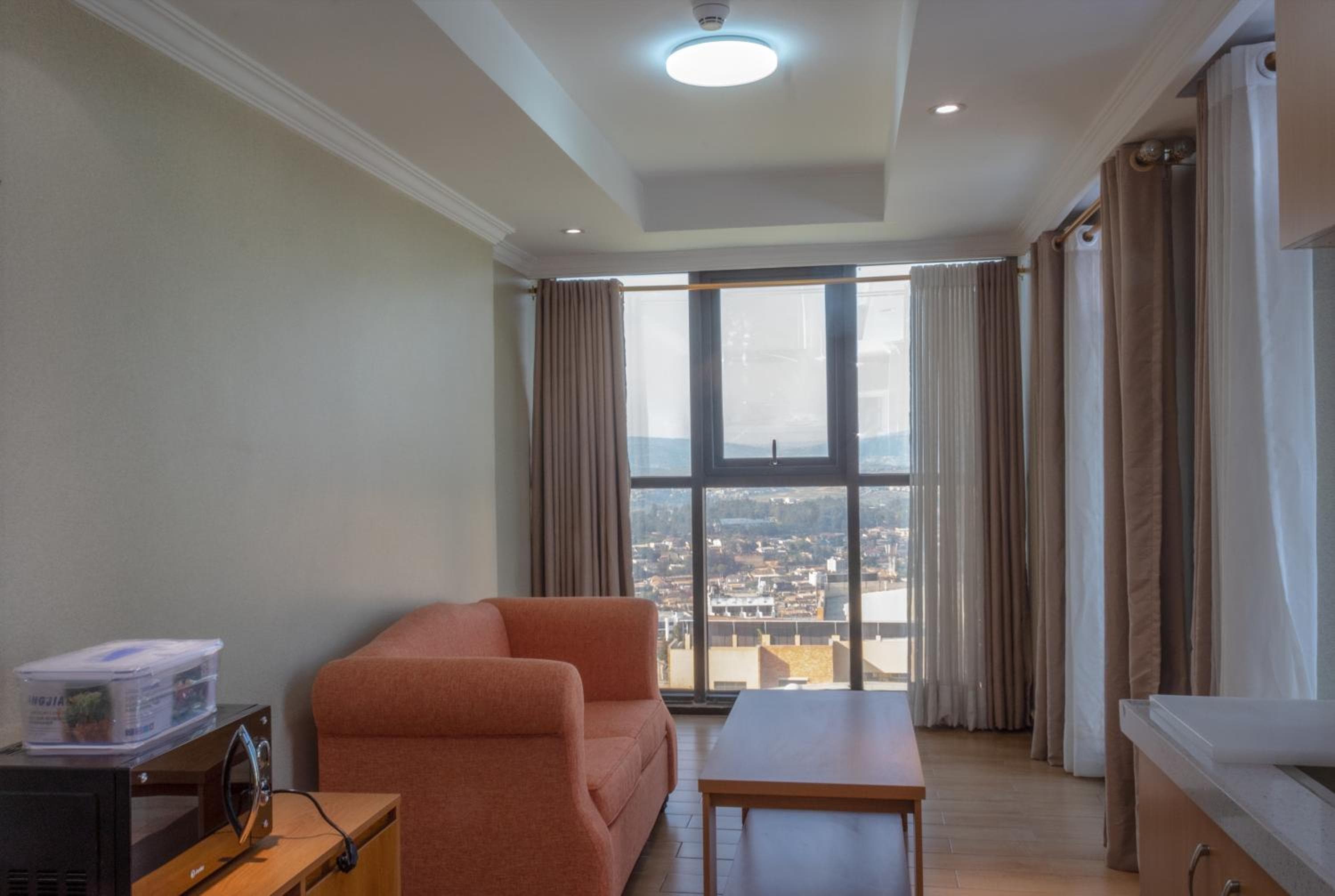 Tropical Plaza Apartments, Kigali, photo 3