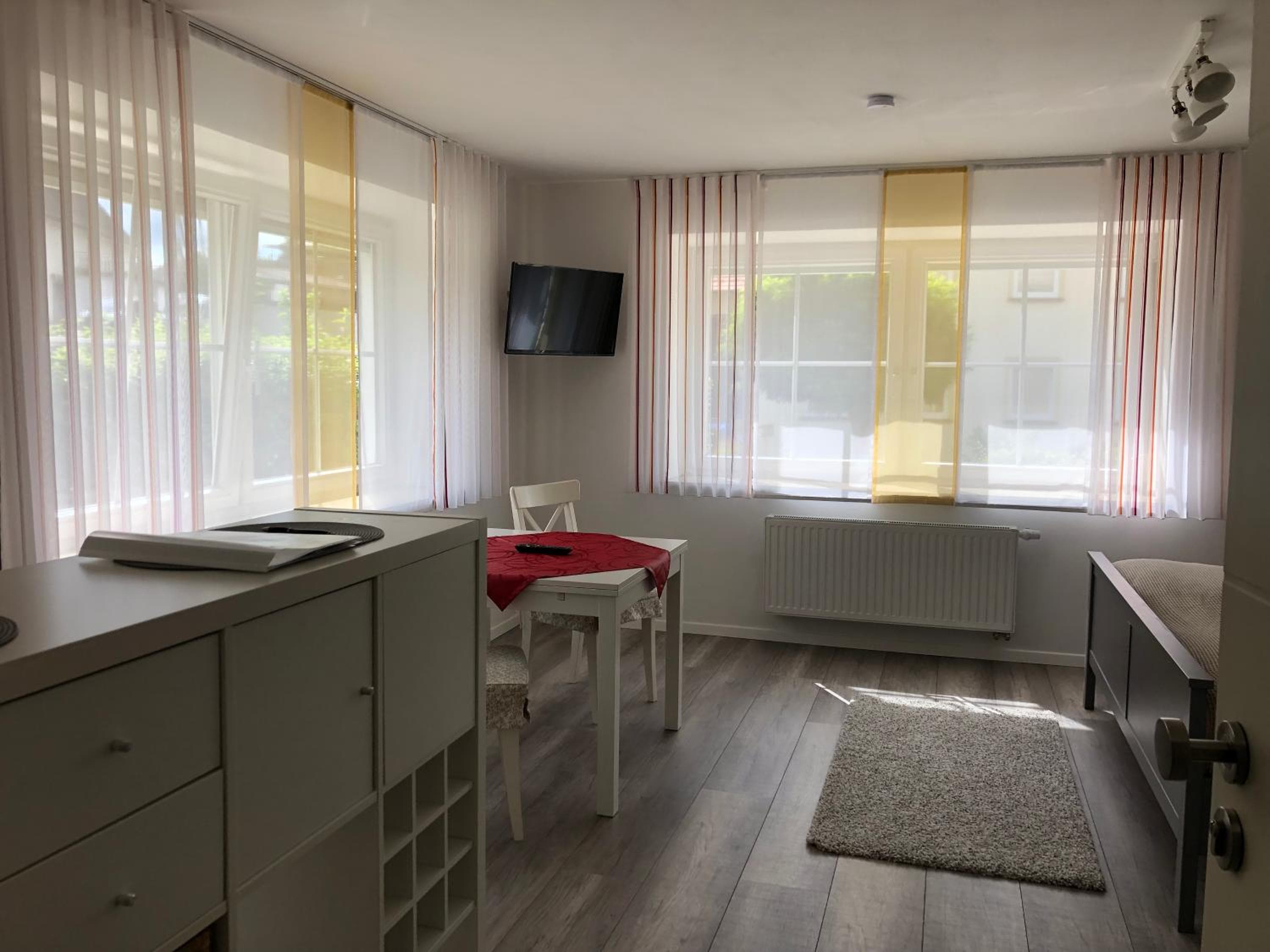 Apartmentvermietung Ingrid Bolkart - Vöhlino 2, Illertissen, photo 2