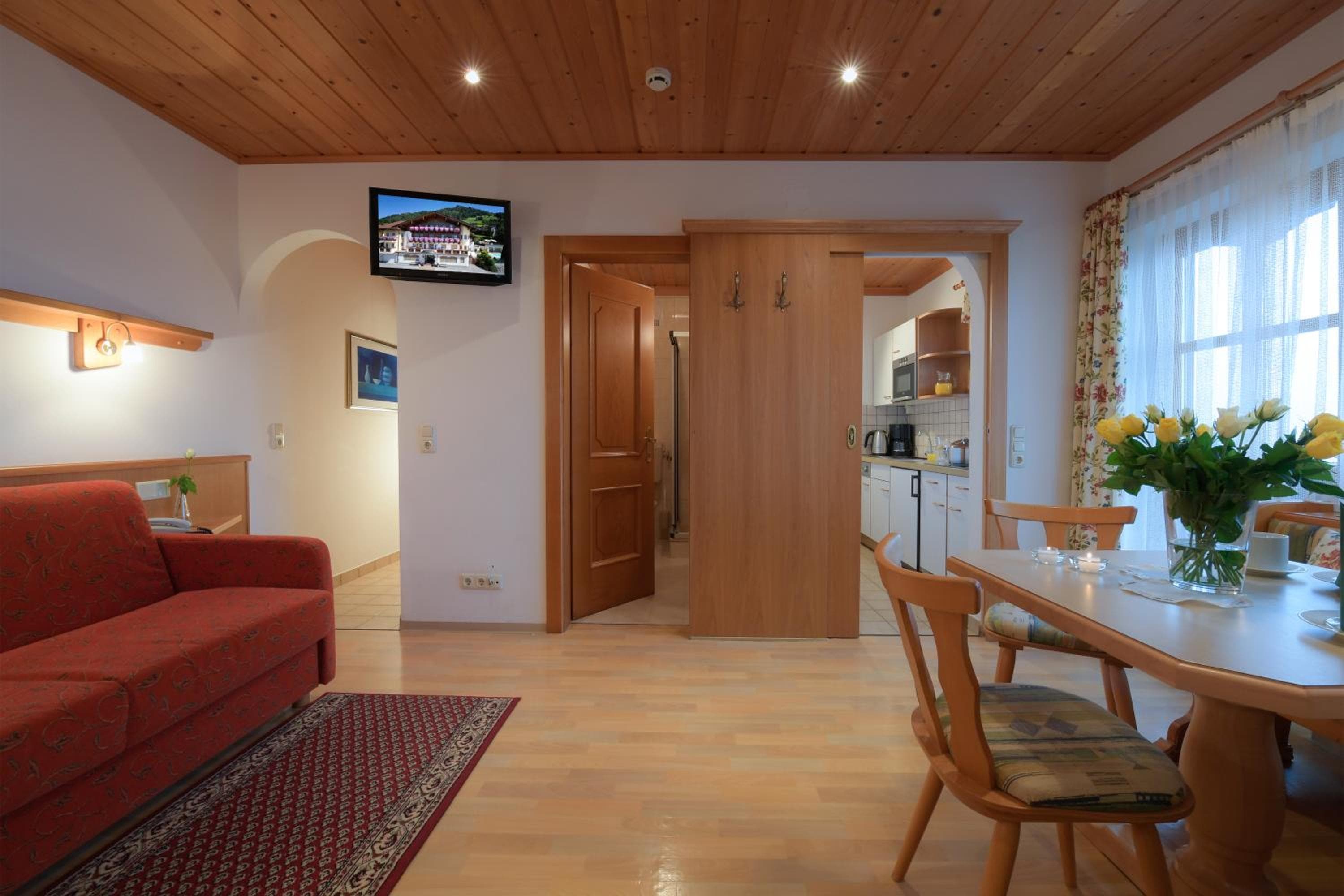 Apartments - Pension Florian, Sankt Johann im Pongau, photo 3