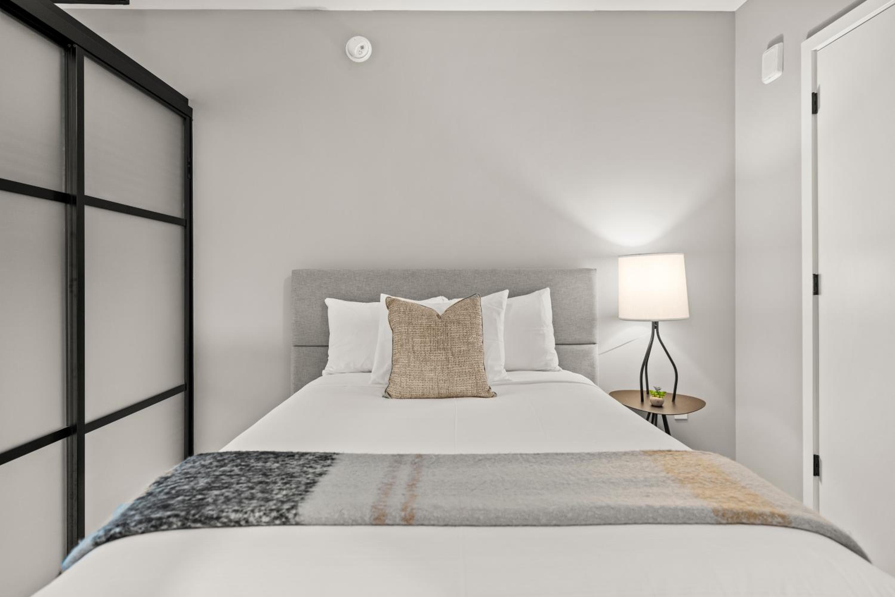 Coda on Half, a Placemakr Experience - Navy Yard, Washington, photo 6