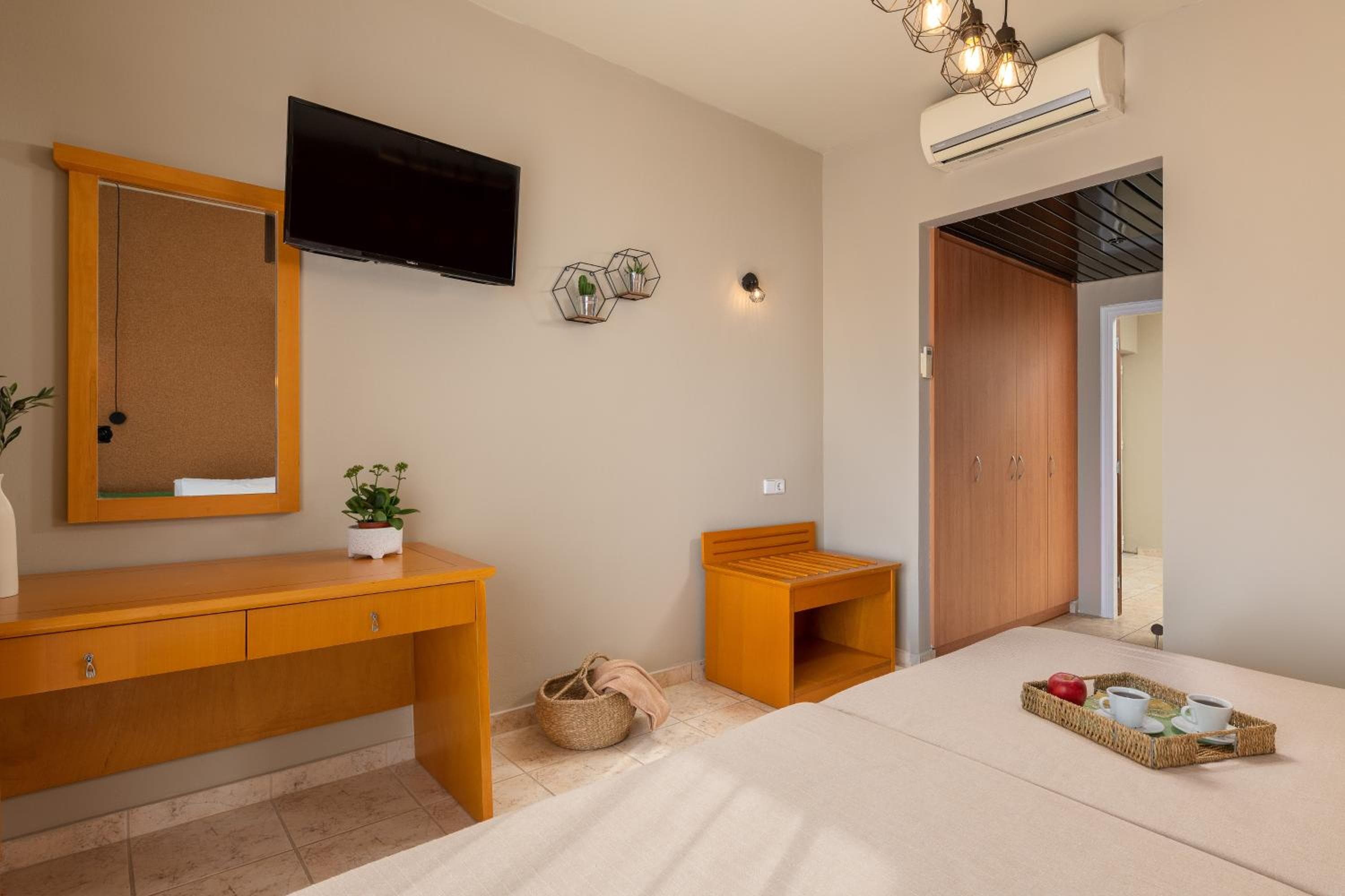 GOJI Vegan Hotel, Ialyssos, photo 4