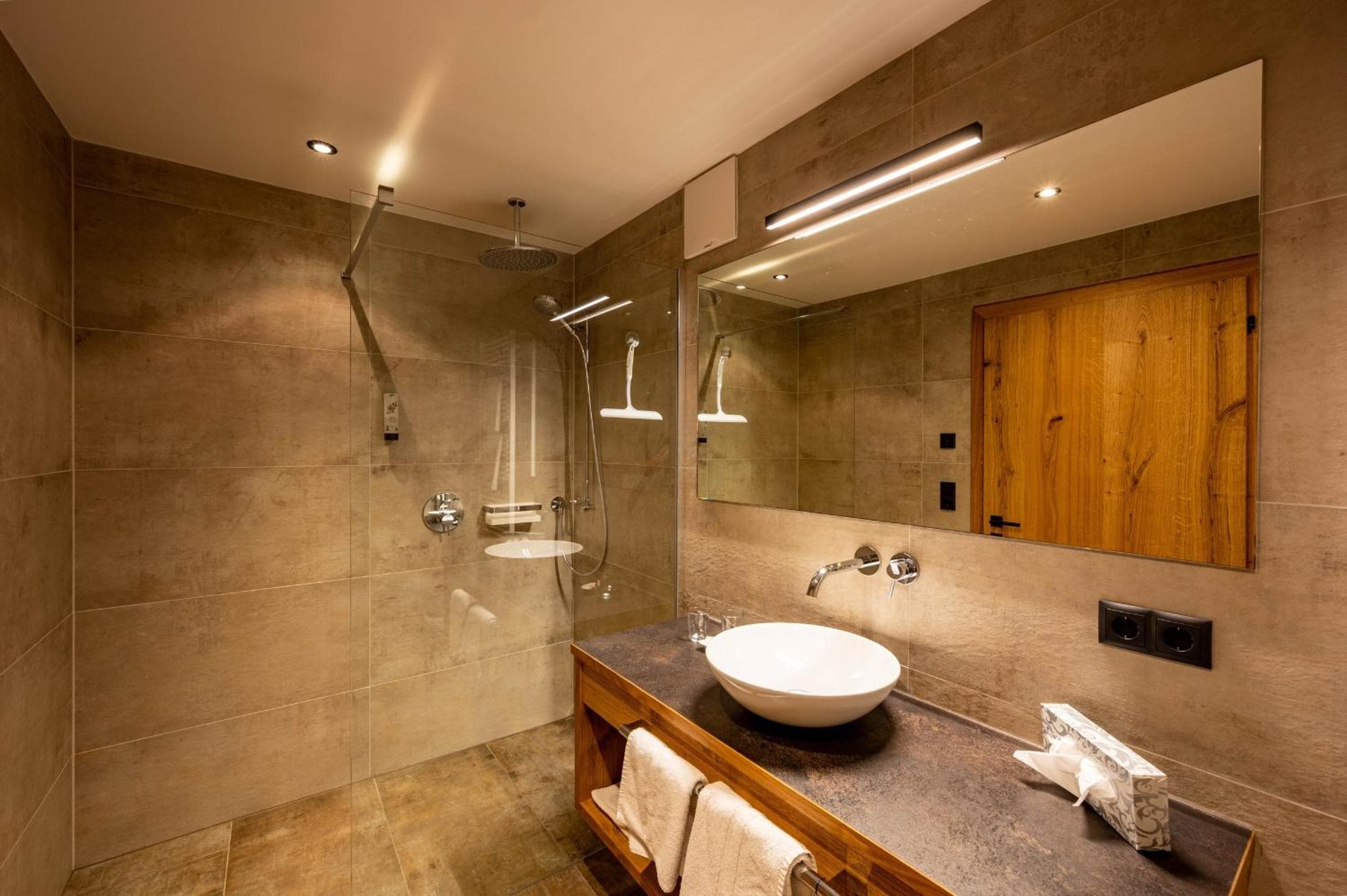 Rustika - Appartements & Spa, Ehrwald, photo 4
