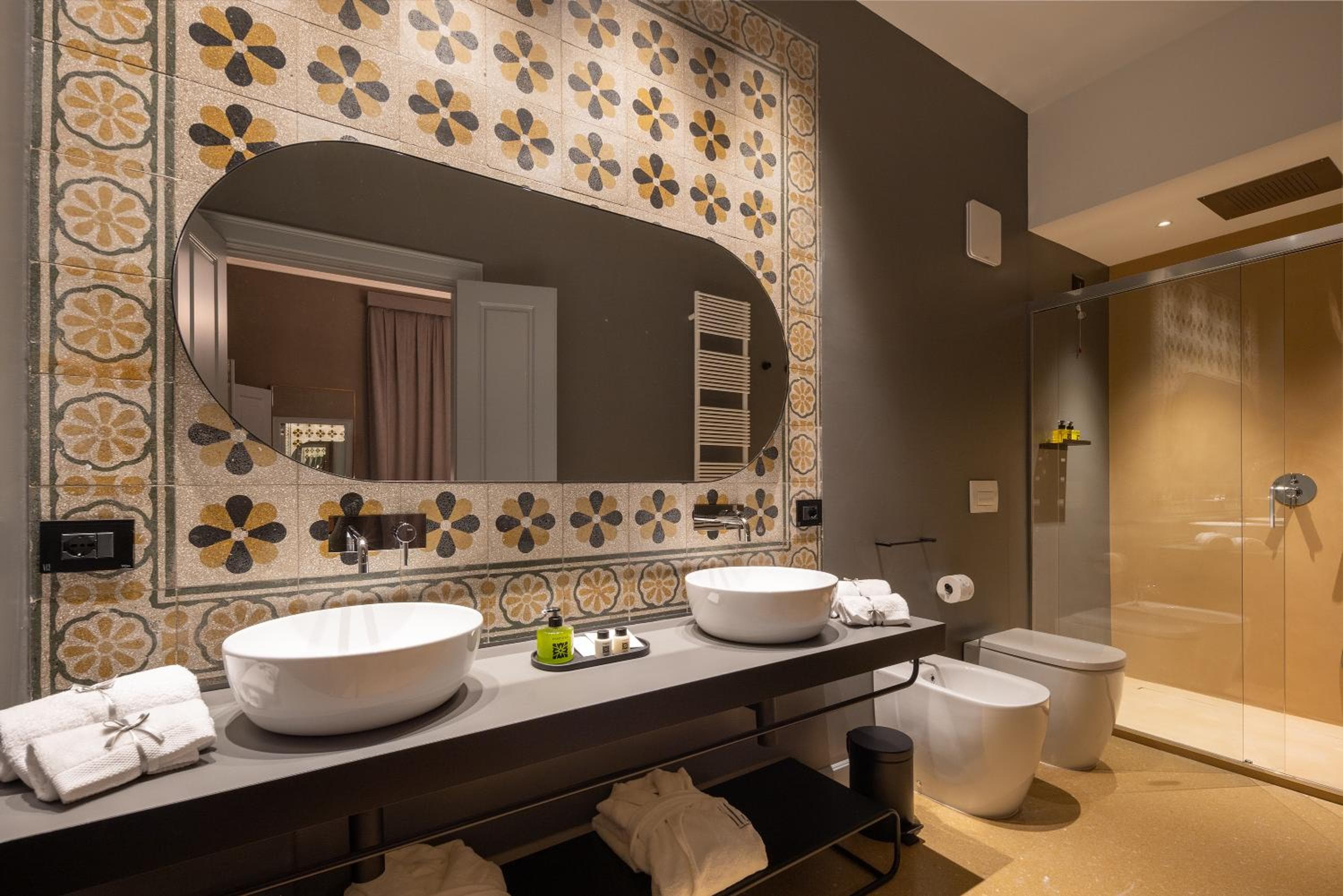 VIS urban suites & spa - Boutique Hotel, Bari, photo 5