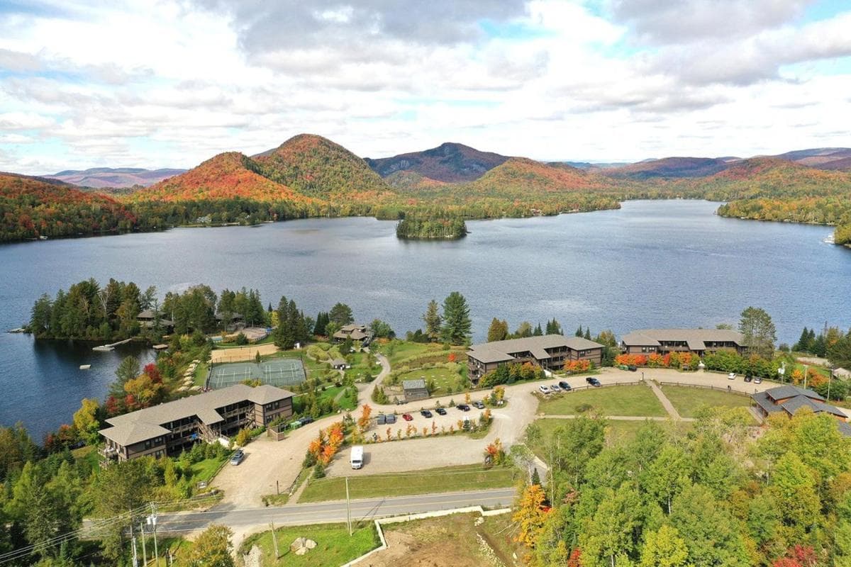 Appartement-Condo sur Lac Superieur-Mont-Tremblant, Lac-Superieur