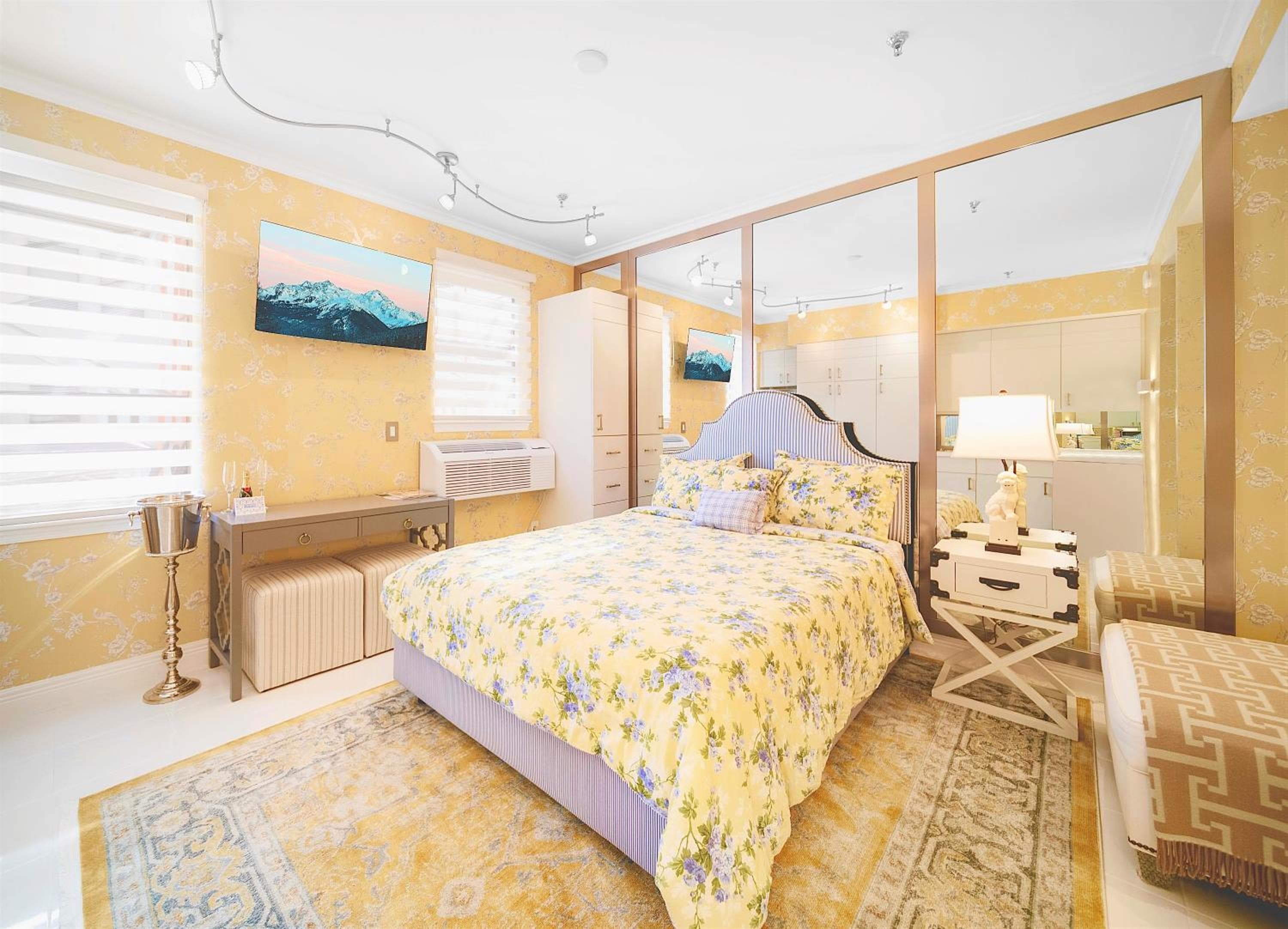 Renovated studio in the heart of Palm Beach - free parking, security box, Palm Beach, photo 2