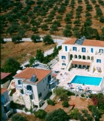 Lianos Hotel Apartments, Spetses