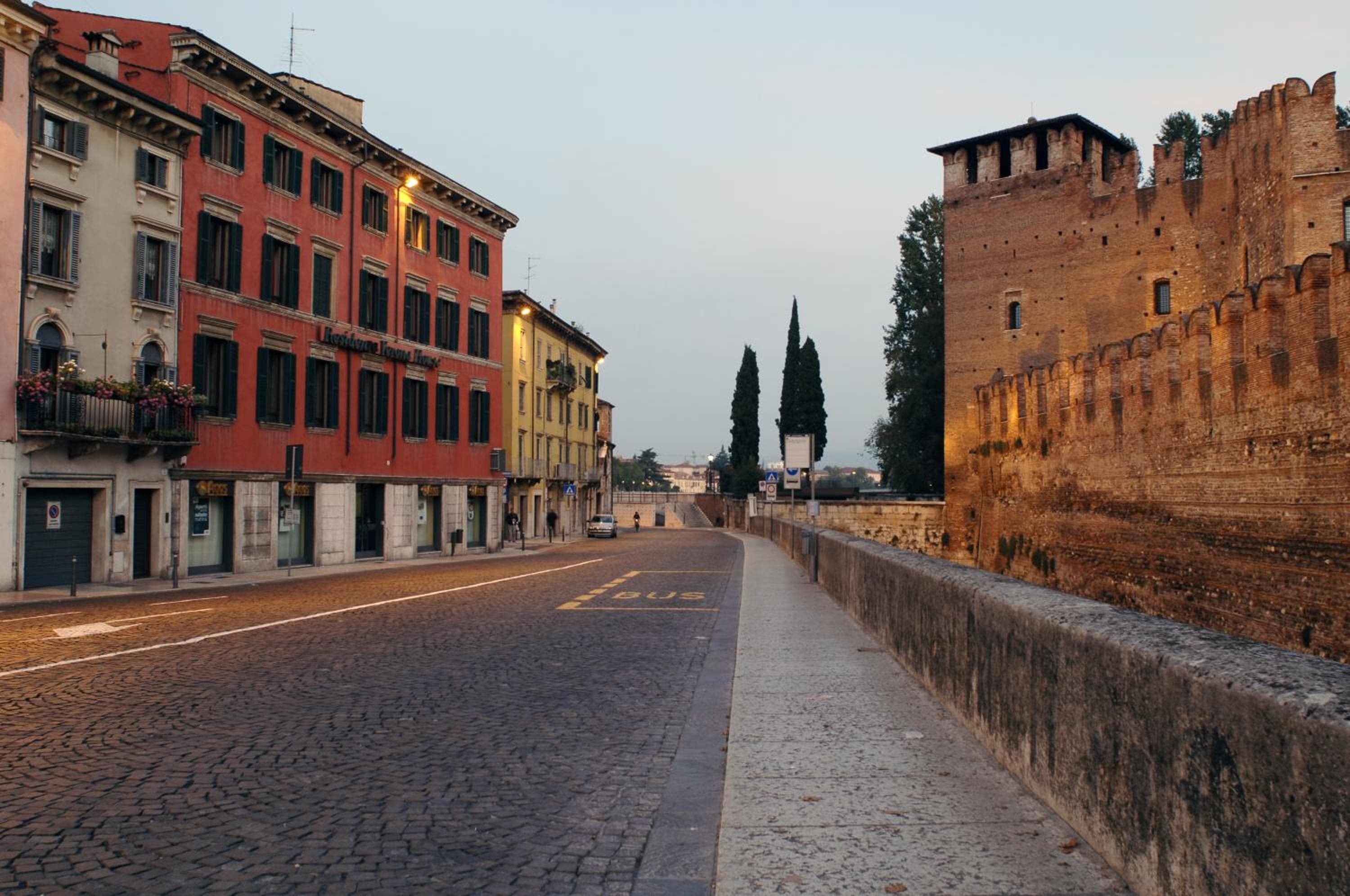 Verona House Aparthotel, Verona