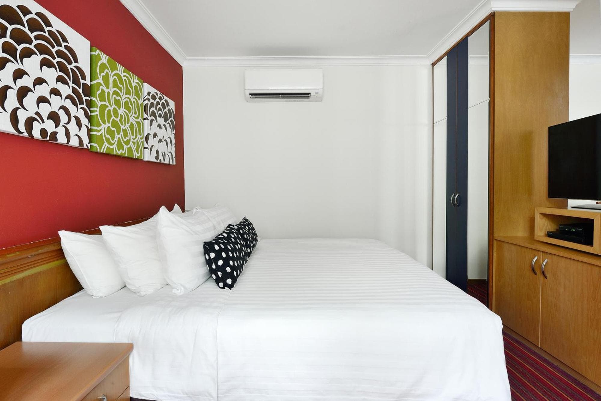 The Assembly Place at Stevens, Service Residences, Singapore, photo 3