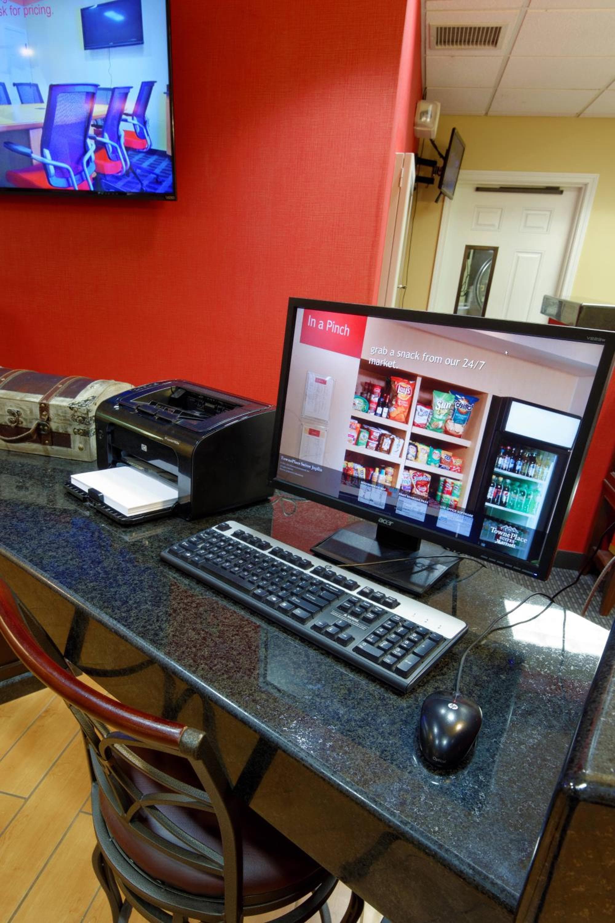 TownePlace Suites Joplin, Joplin, photo 3