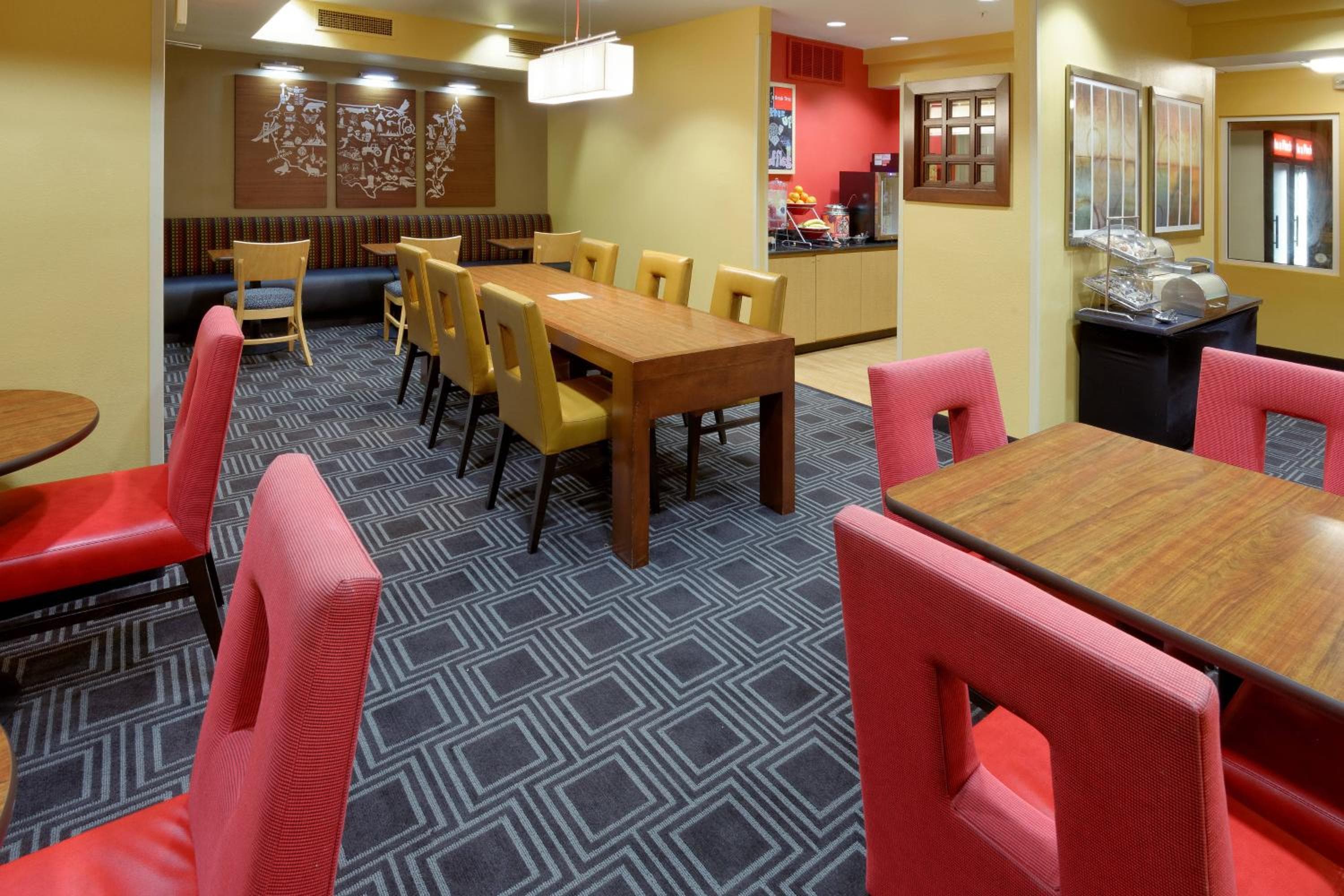 TownePlace Suites Joplin, Joplin, photo 4