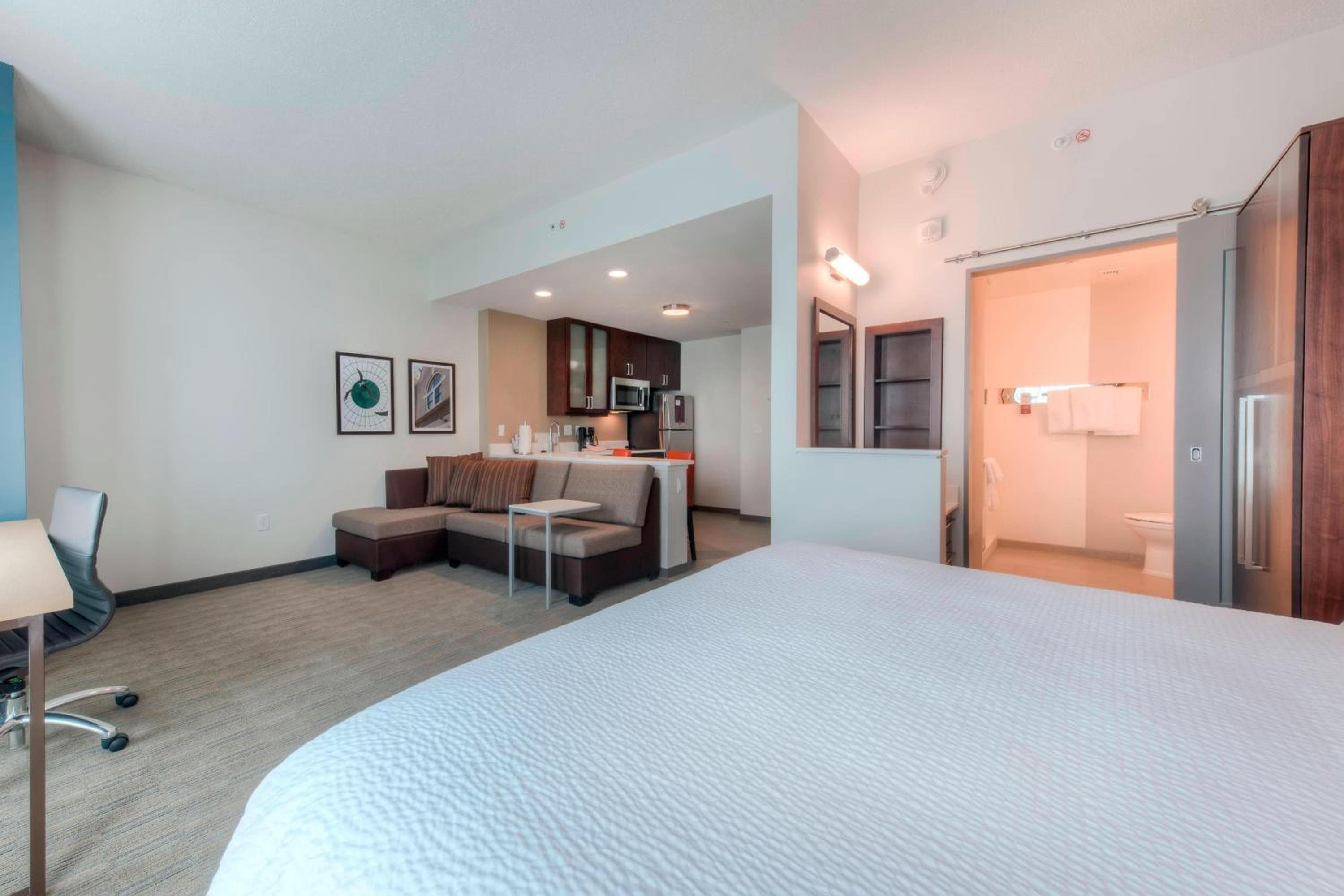 Residence Inn by Marriott Raleigh Downtown, Raleigh, photo 6