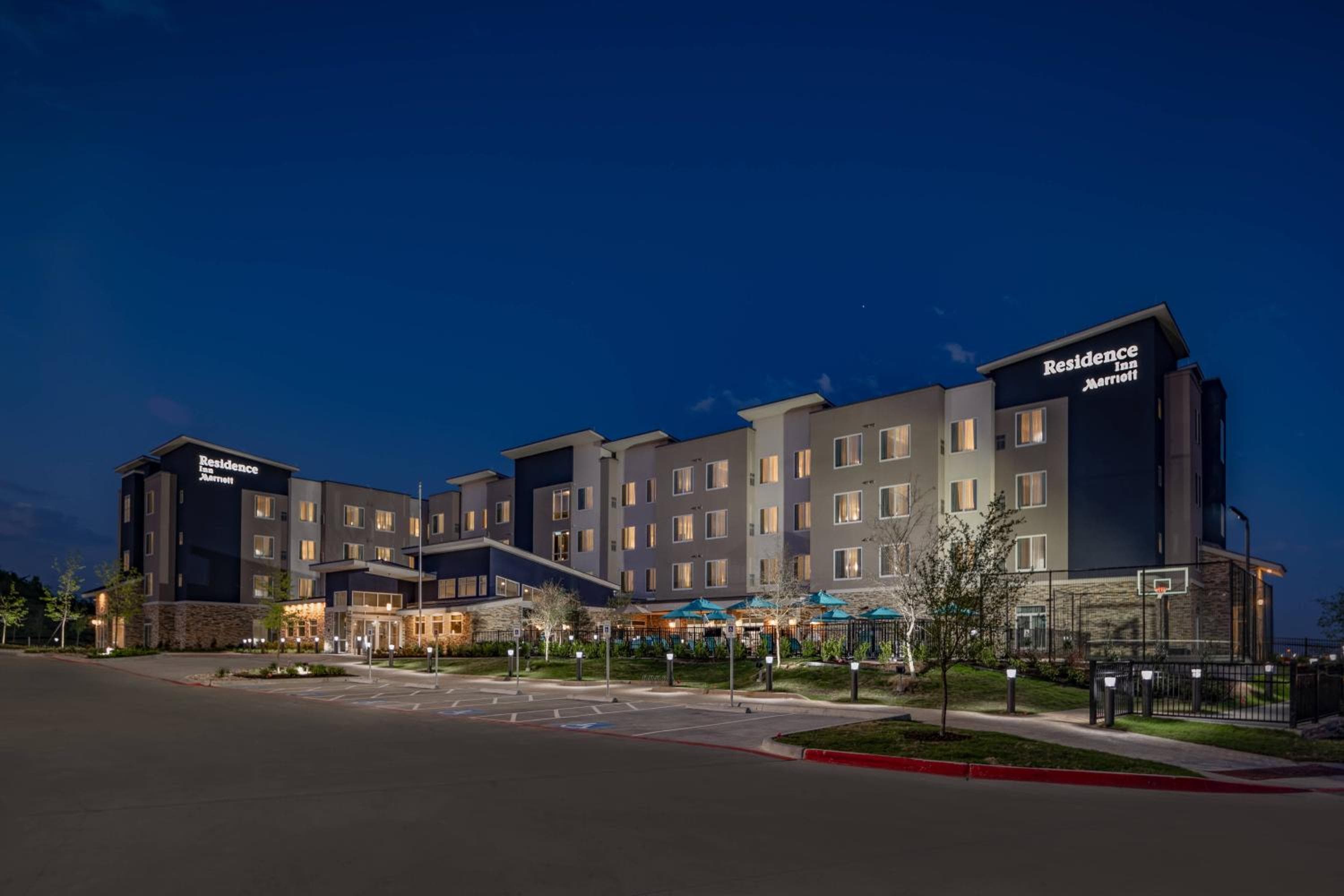 Residence Inn by Marriott Dallas at The Canyon, Dallas
