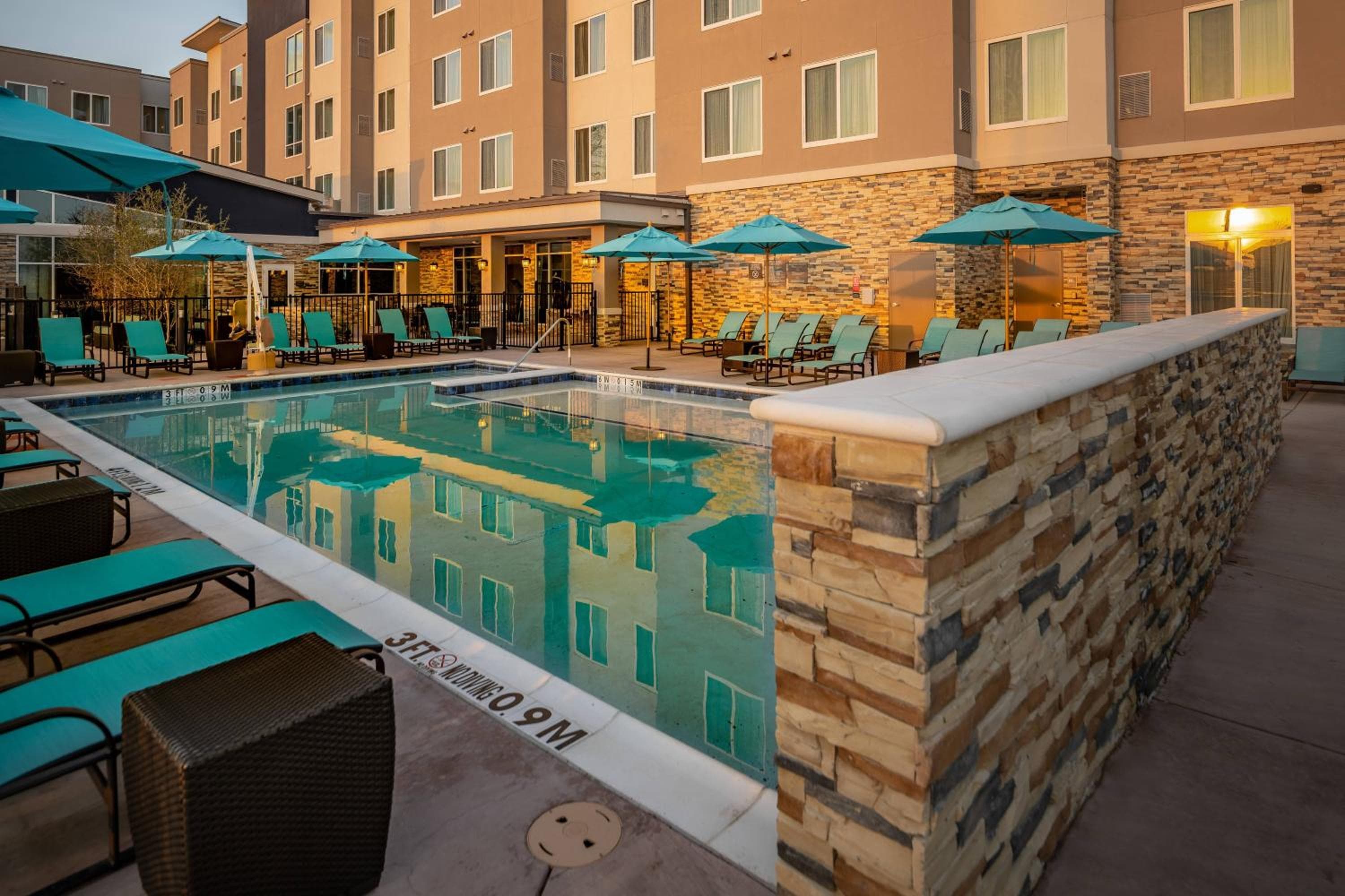 Residence Inn by Marriott Dallas at The Canyon, Dallas, photo 4