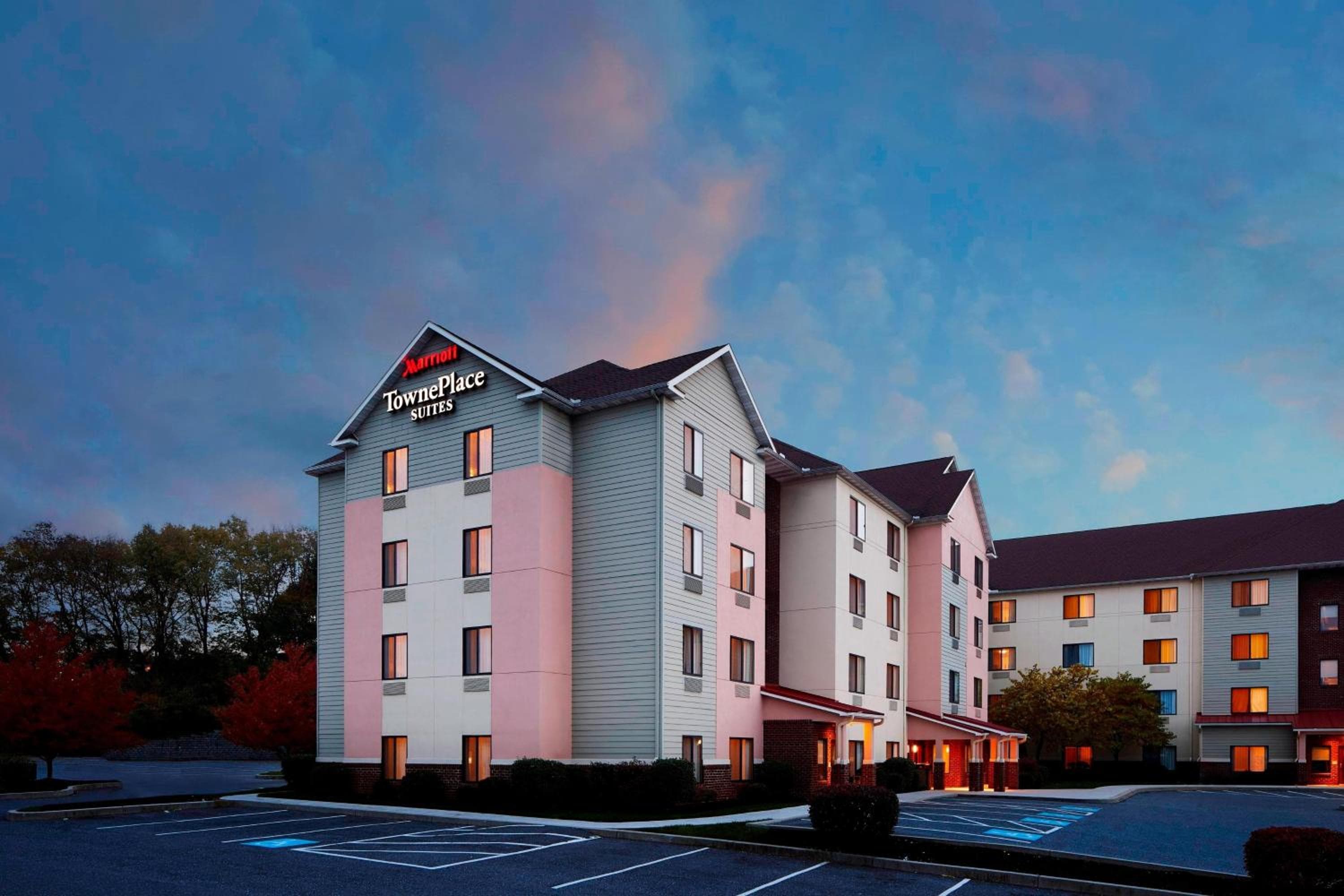TownePlace Suites by Marriott Harrisburg Hershey, Harrisburg, photo 4