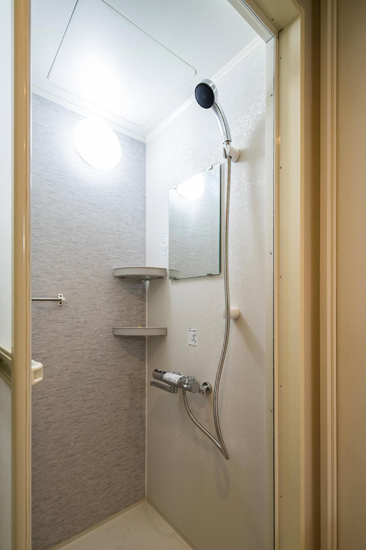 Section L Residence Ginza, Tokyo, photo 6