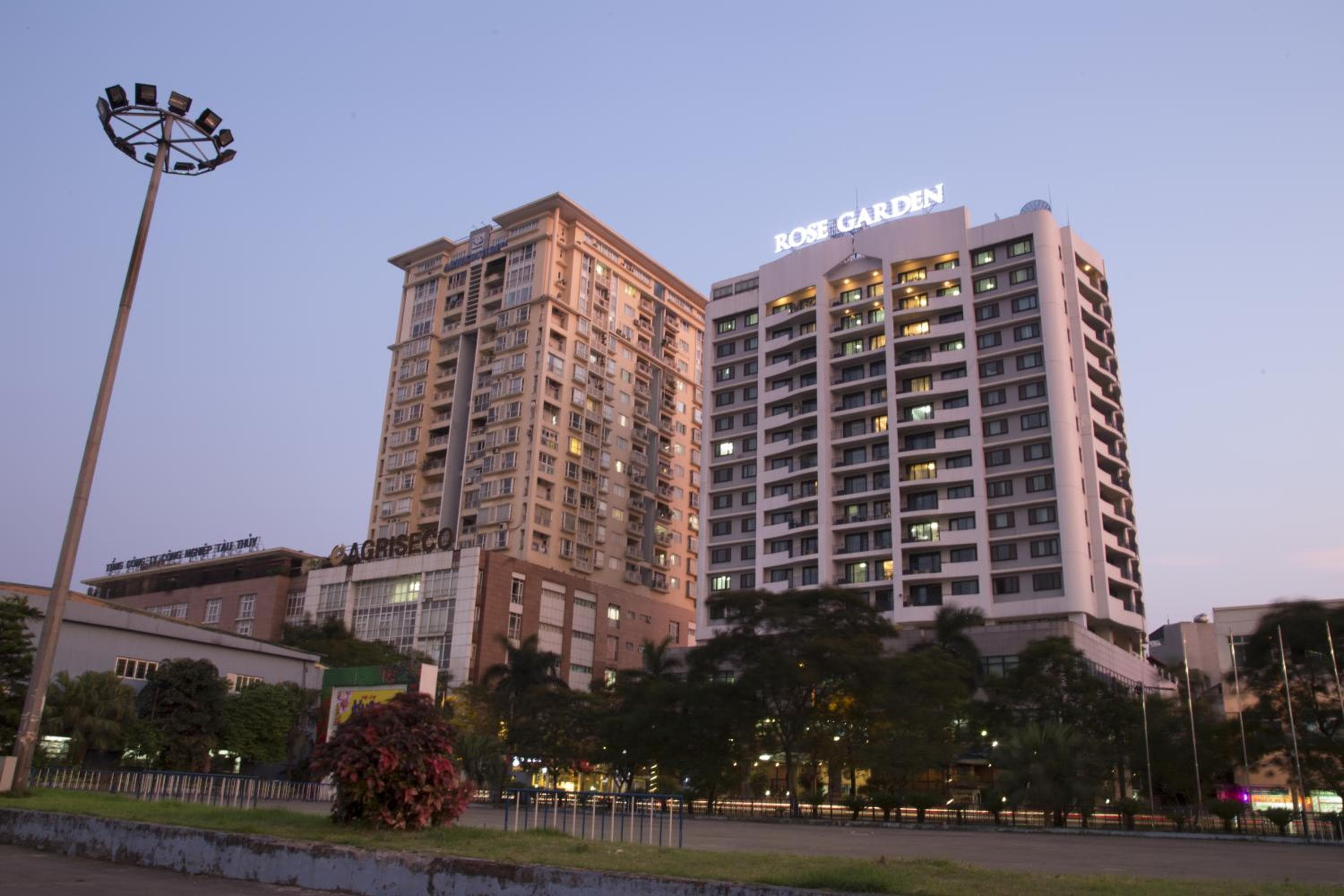 Building at Rose Garden Residences