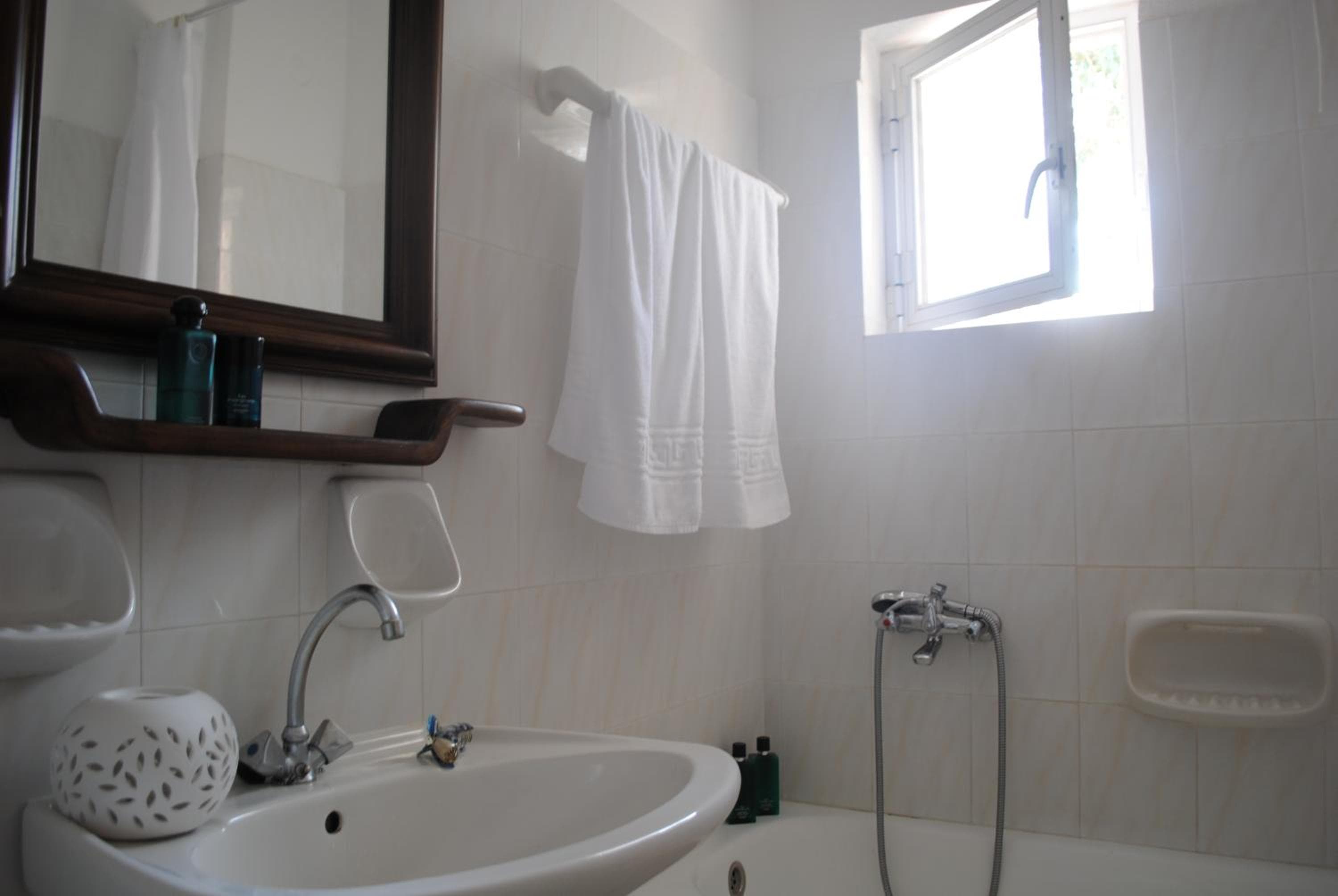 Marita's Apartments, Agia Marina Nea Kydonias, photo 5
