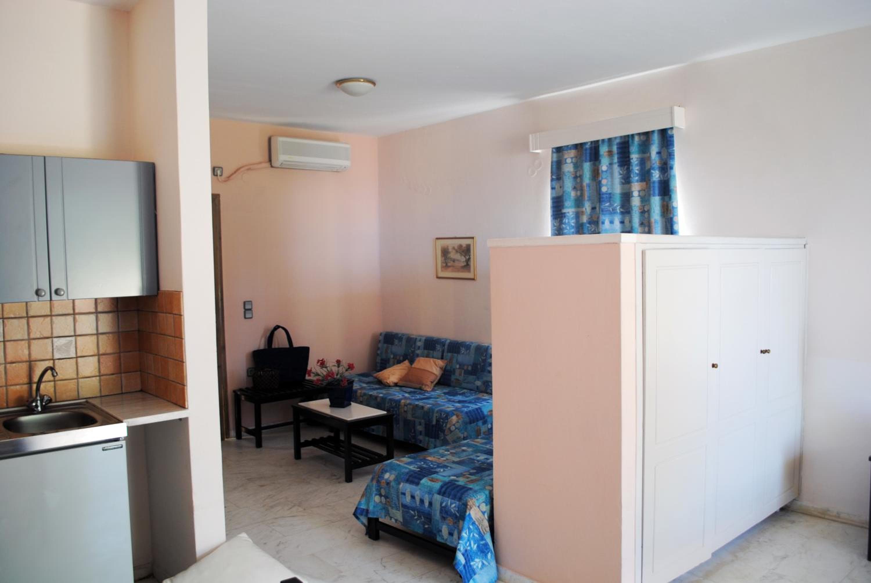 Marita's Apartments, Agia Marina Nea Kydonias, photo 6