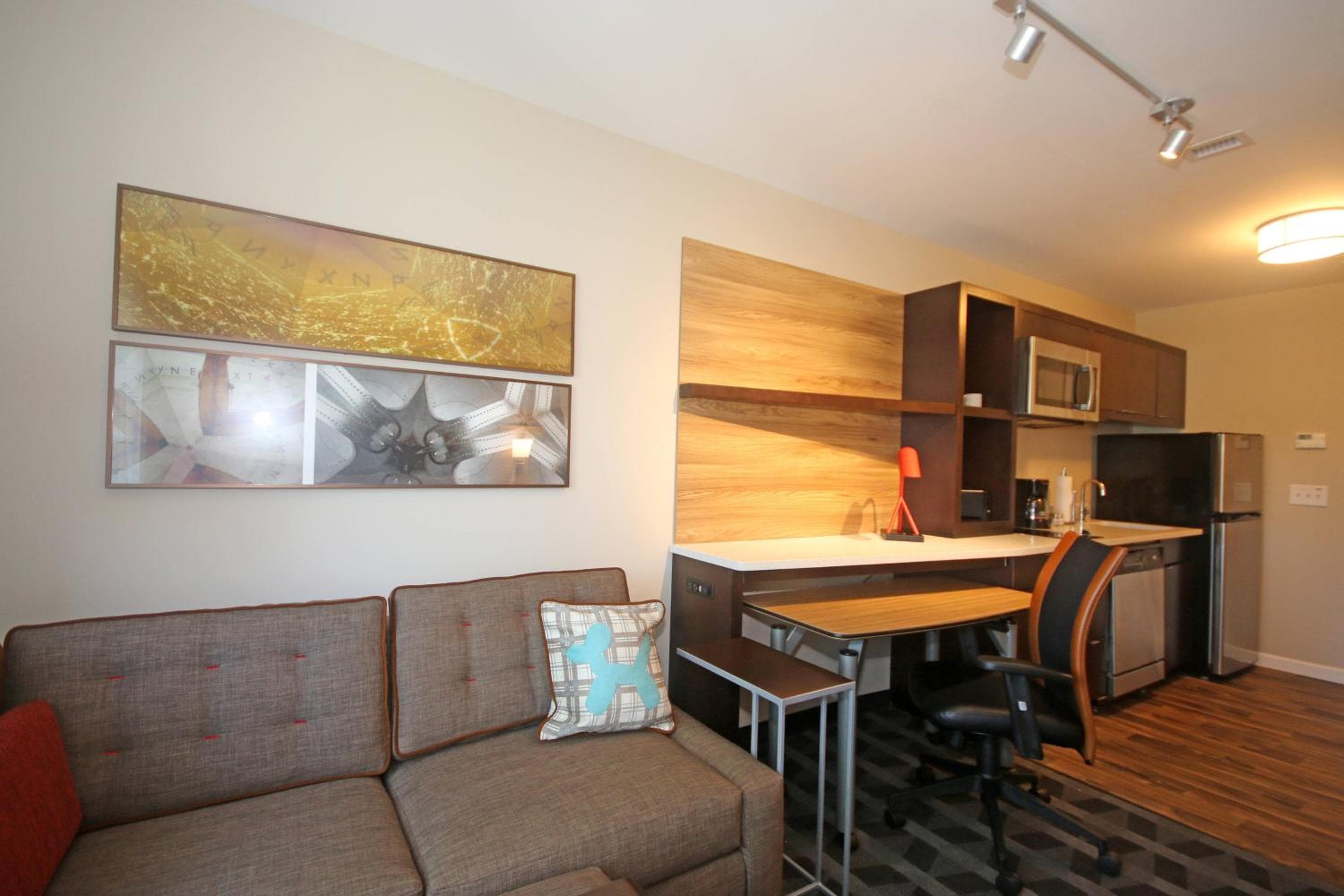 TownePlace Suites by Marriott Charleston-North Charleston, North Charleston, photo 3