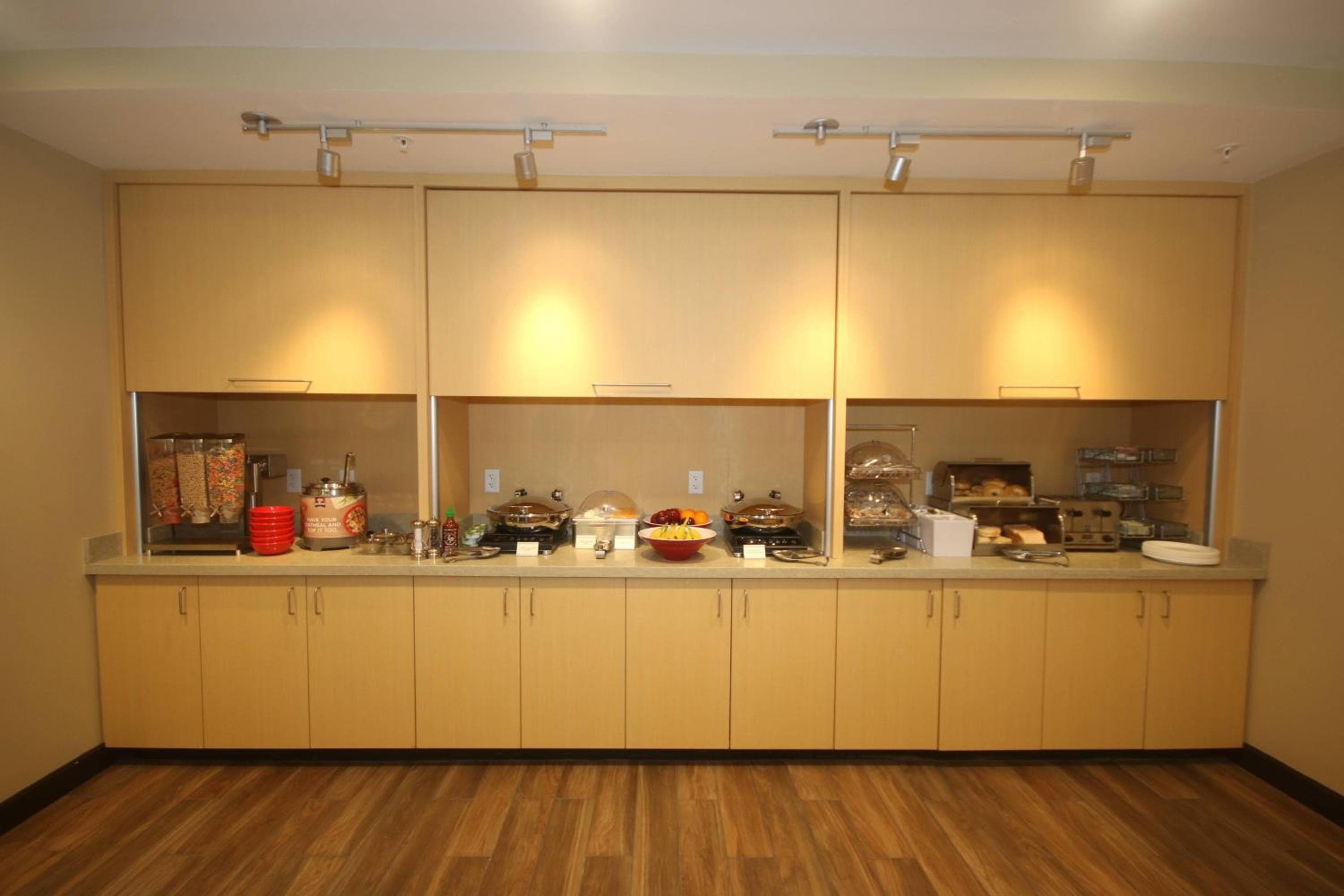TownePlace Suites by Marriott Charleston-North Charleston, North Charleston, photo 2
