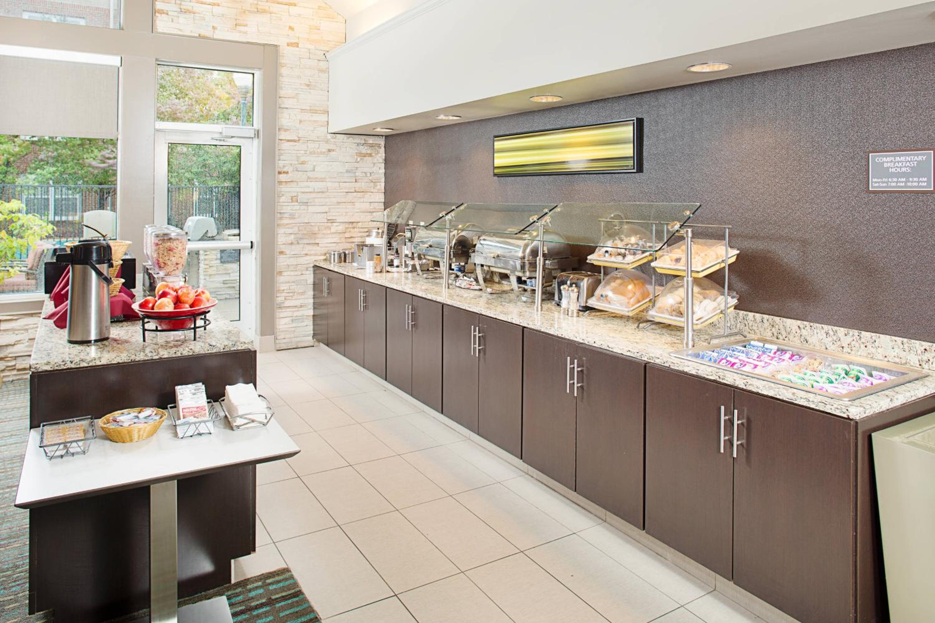 Residence Inn by Marriott Detroit Livonia, Livonia, photo 6