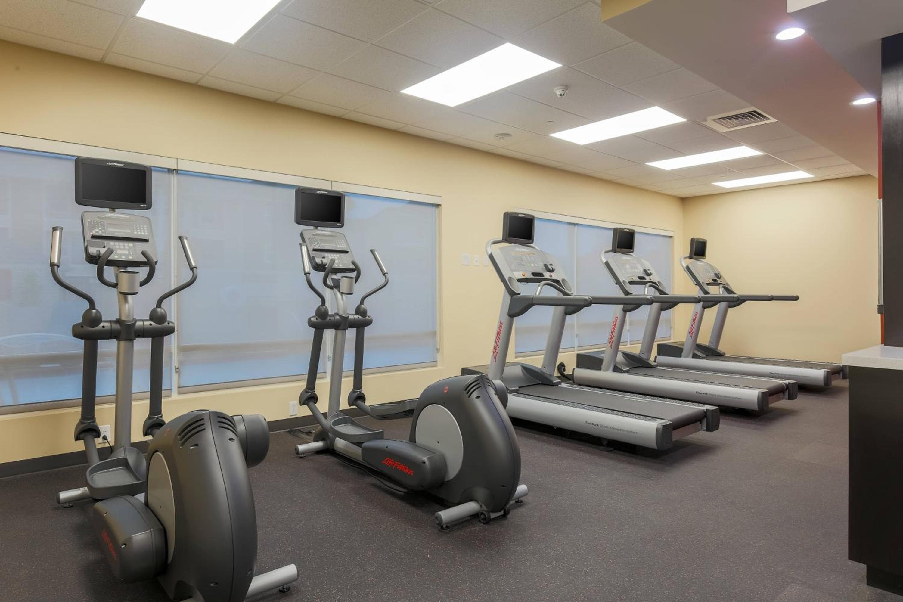 TownePlace Suites by Marriott McAllen Edinburg, Edinburg, photo 3