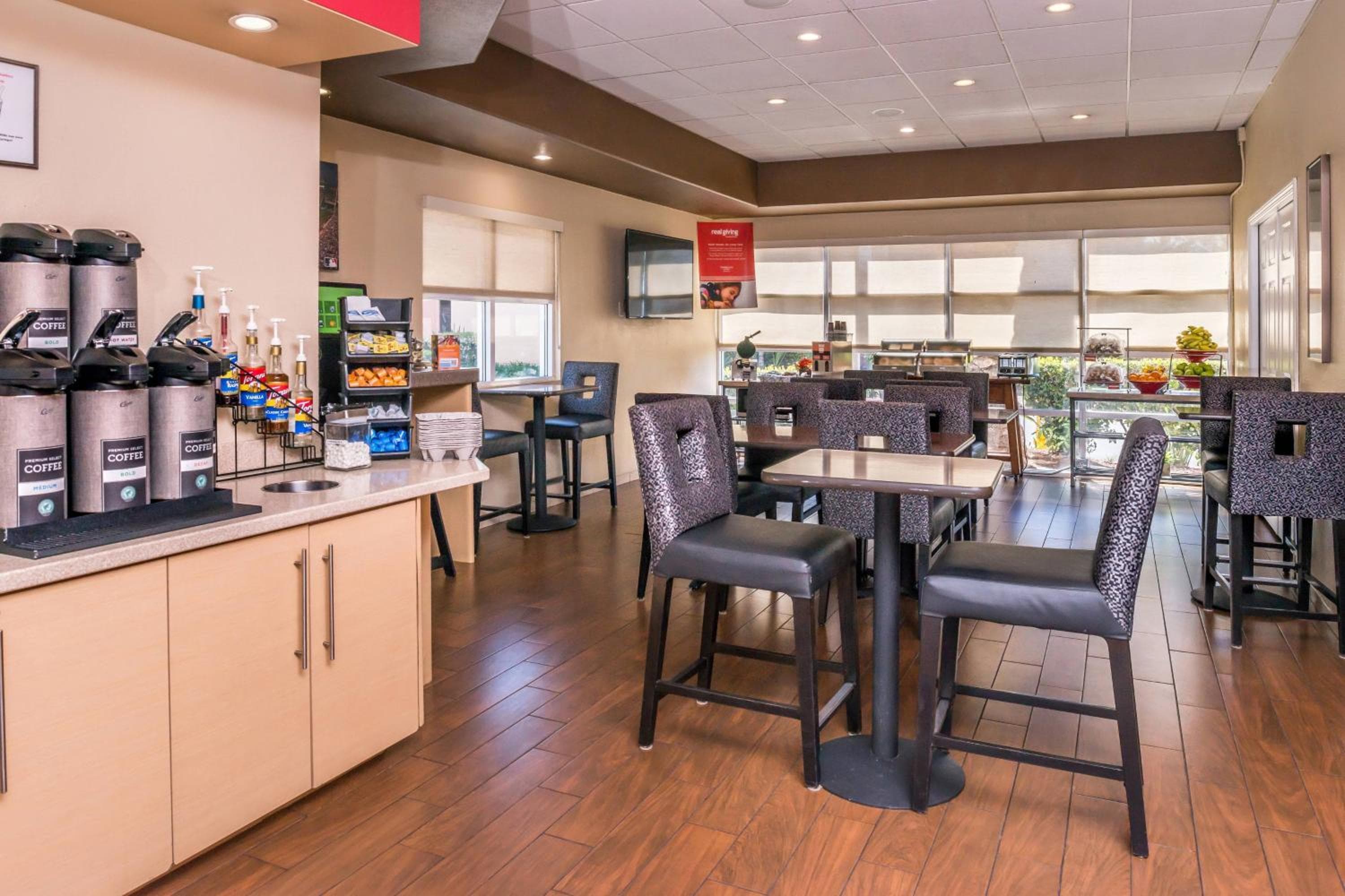 TownePlace Suites by Marriott Anaheim Maingate Near Angel Stadium, Anaheim, photo 6