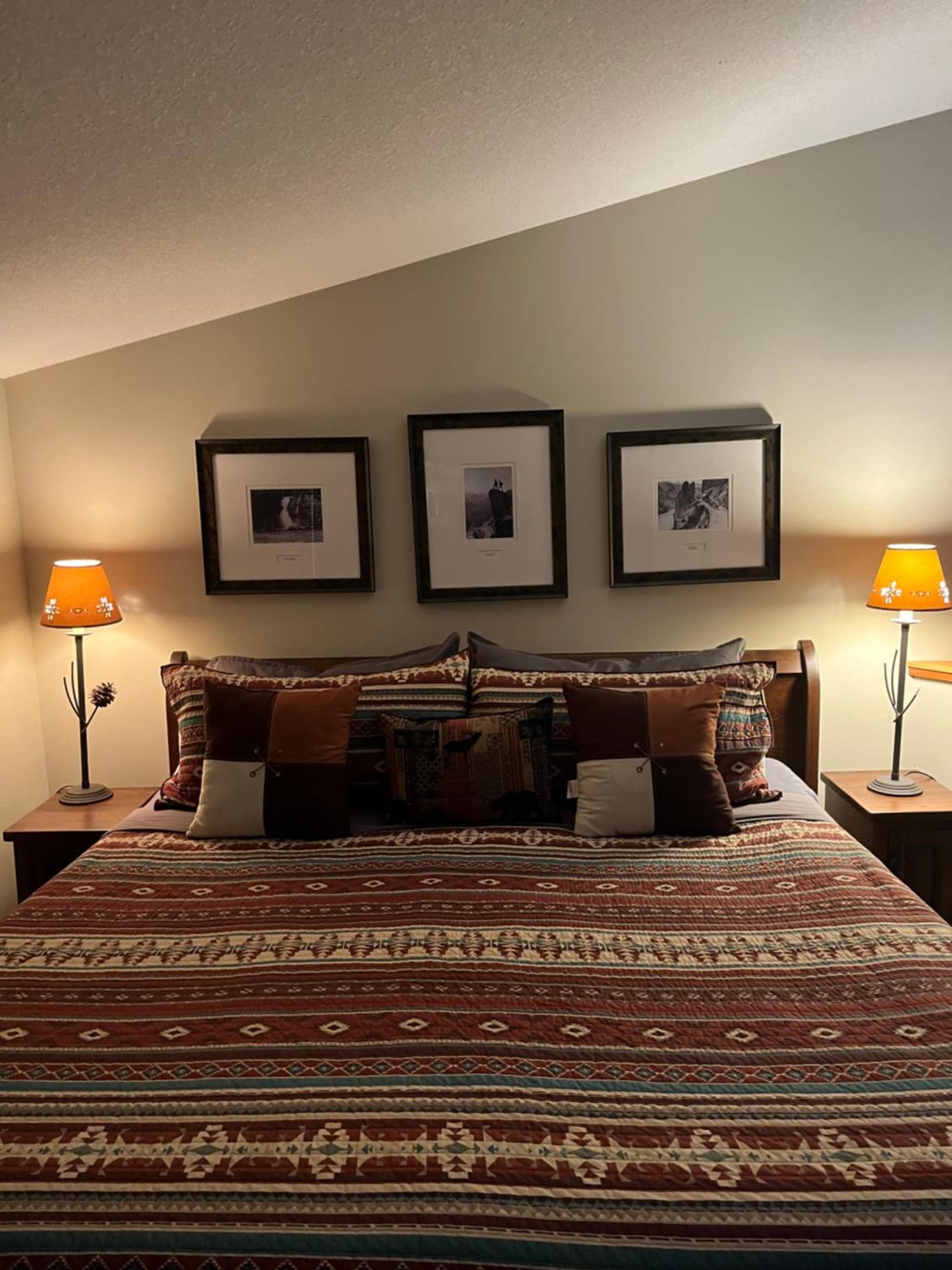 Wanna get away next Summer and Fall at the Crossing, Canmore, photo 3