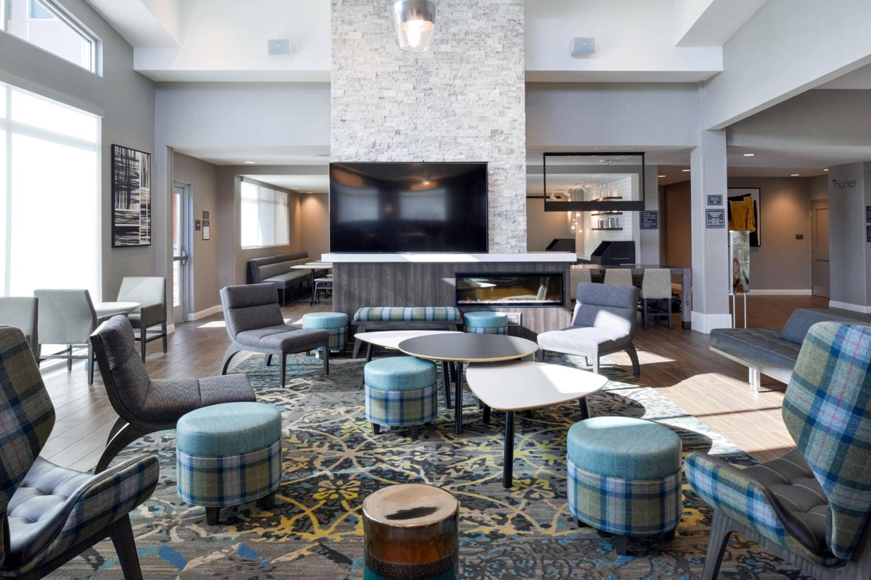 Residence Inn by Marriott Bakersfield West, Bakersfield, photo 3