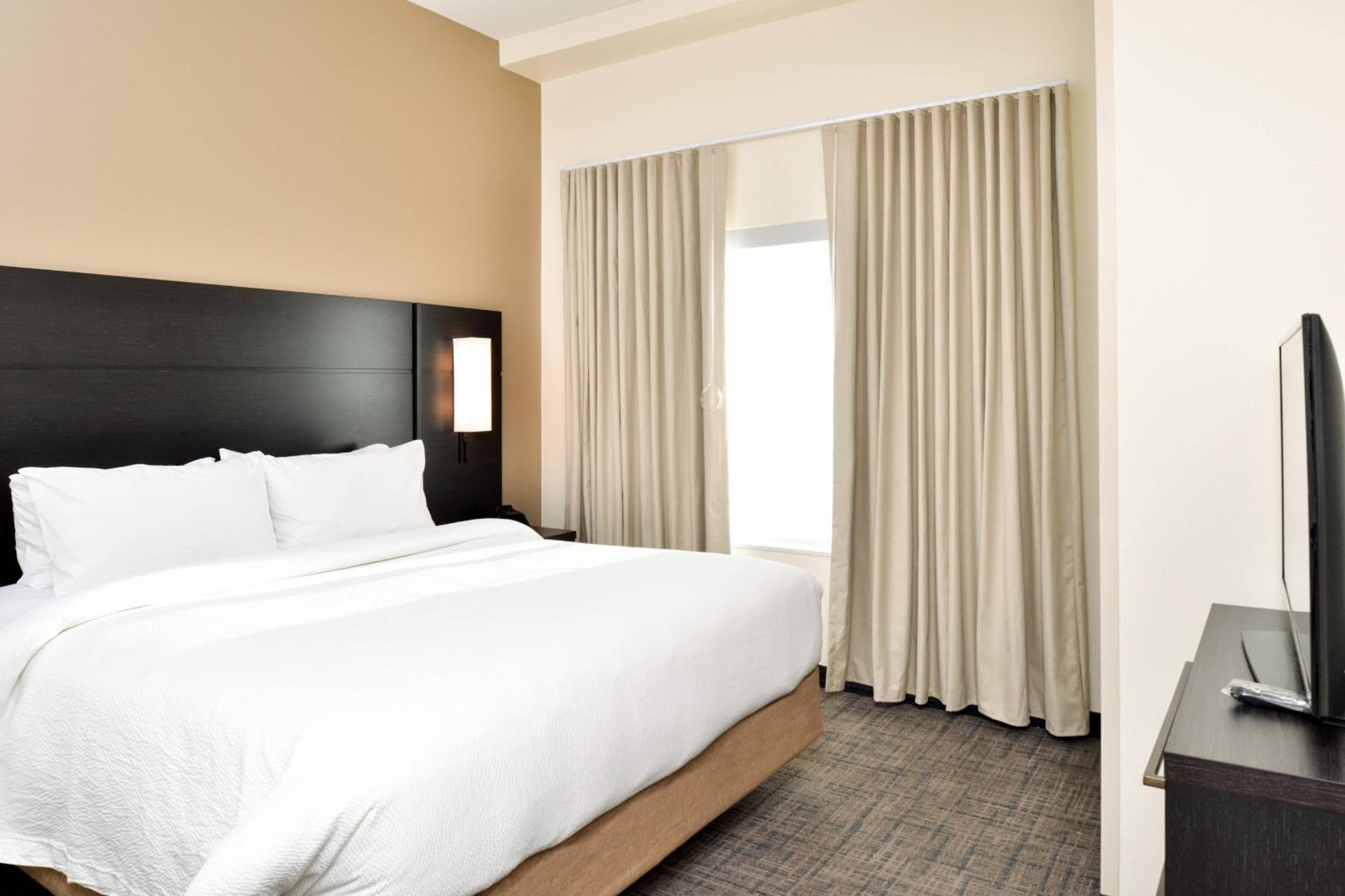 Residence Inn by Marriott Bakersfield West, Bakersfield, photo 4
