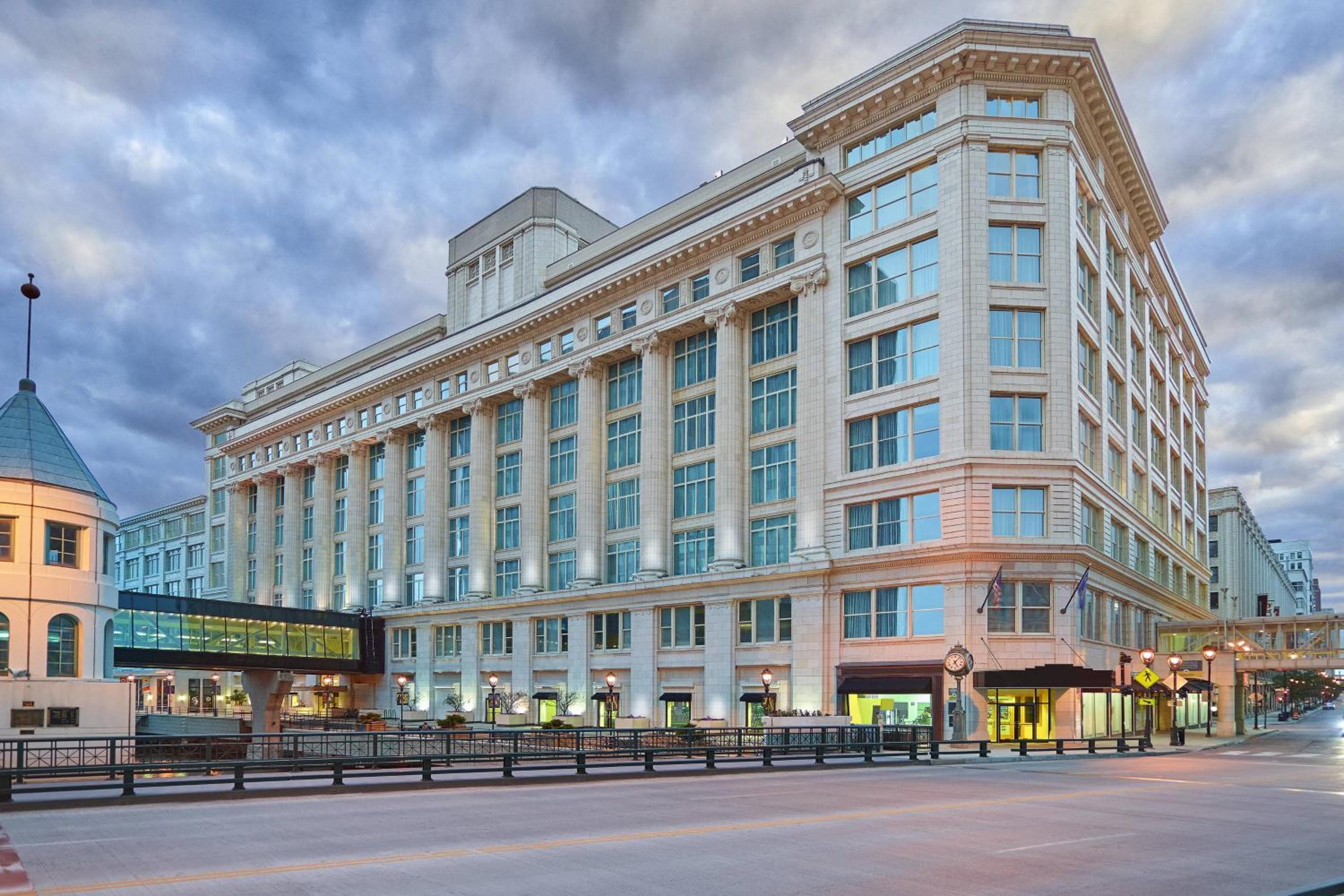 Residence Inn Milwaukee Downtown, Milwaukee