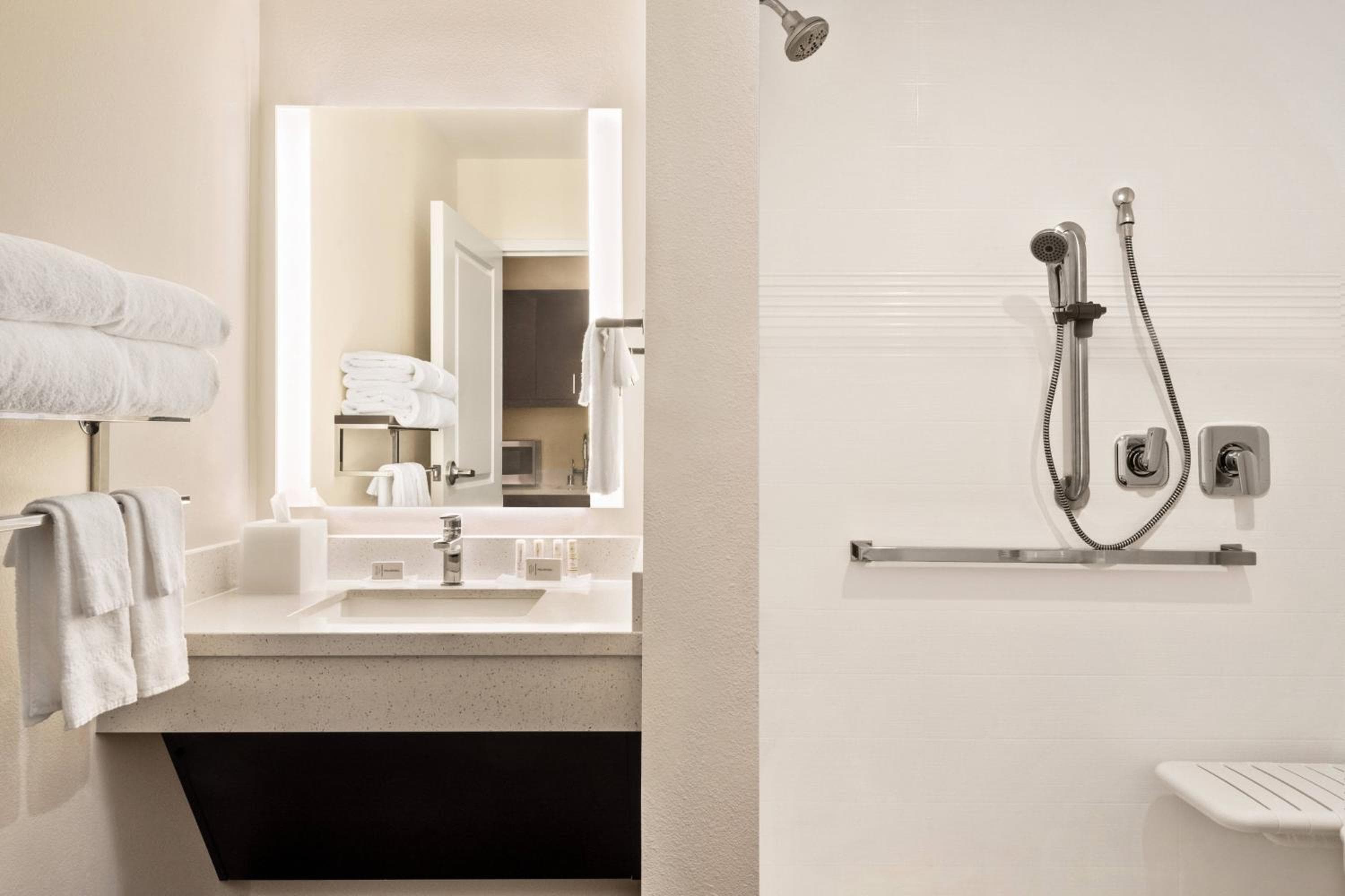 TownePlace Suites by Marriott Janesville, Janesville, photo 6