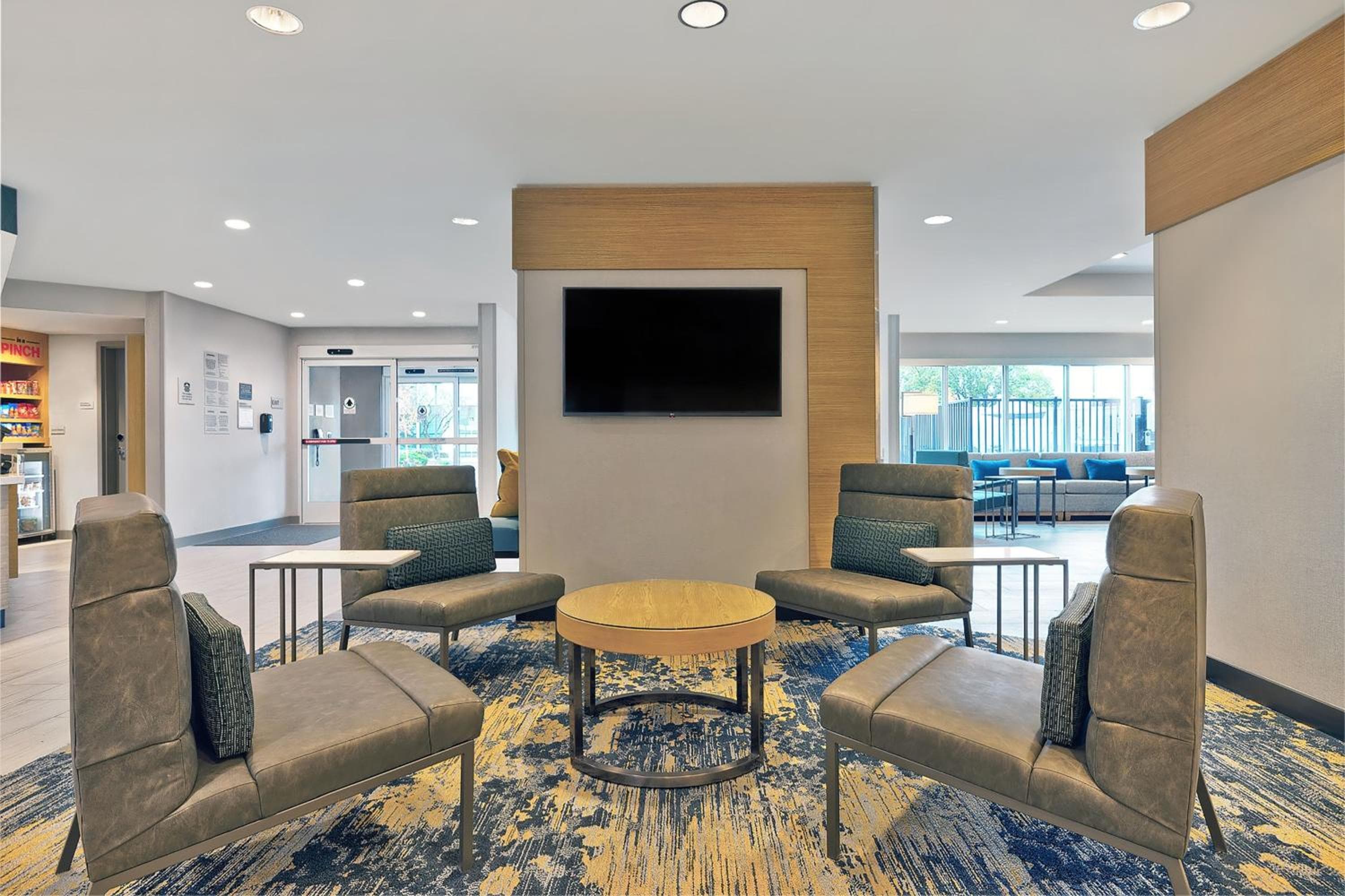 TownePlace Suites by Marriott Sacramento Elk Grove, Elk Grove, photo 3