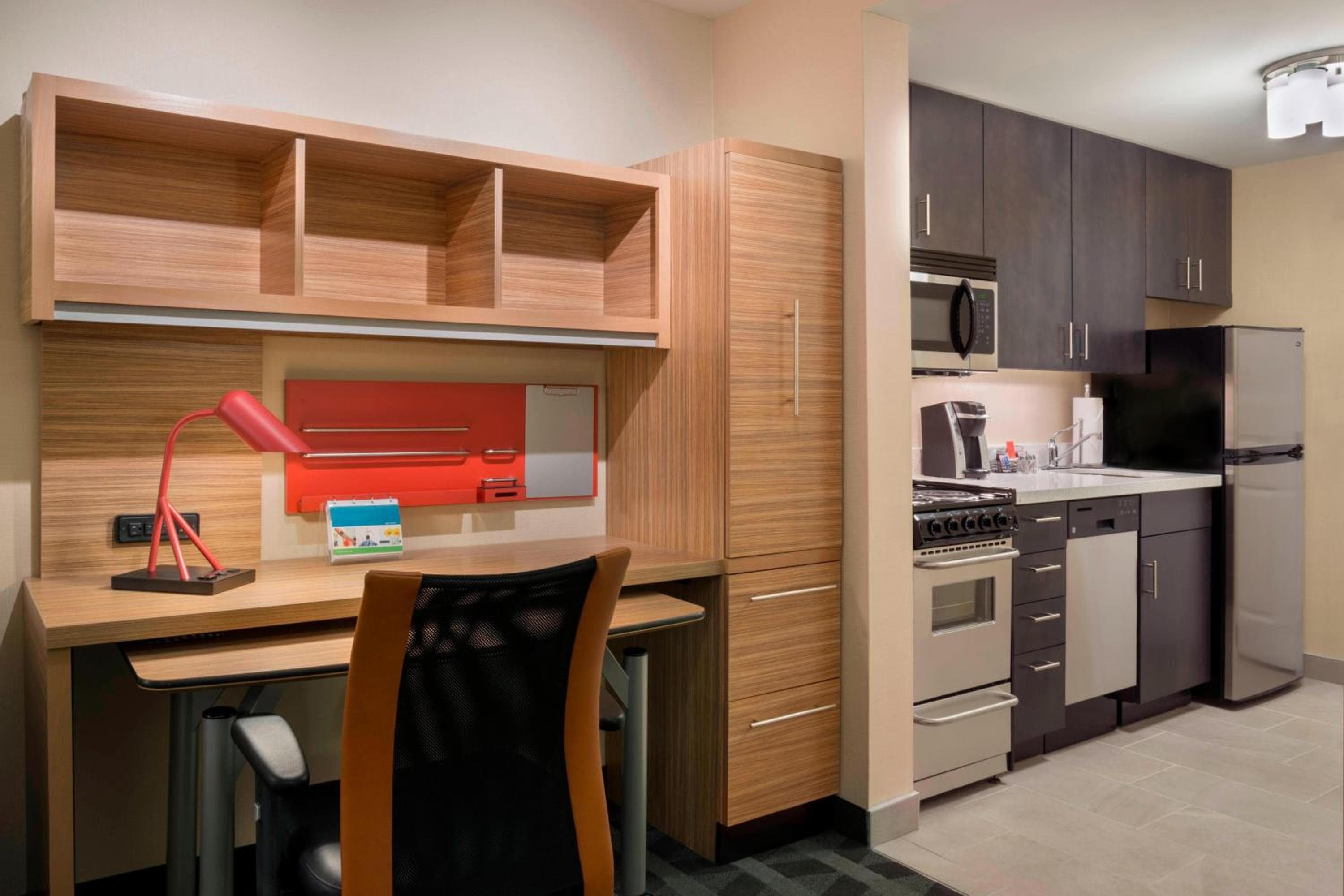 TownePlace Suites by Marriott Ottawa Kanata, Ottawa, photo 2