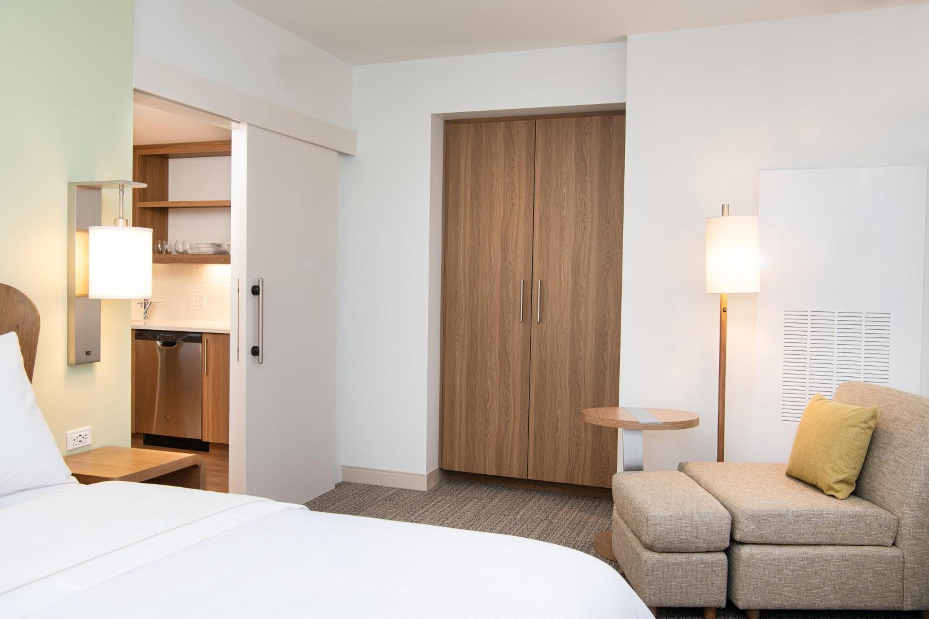 Element by Marriott Scottsdale at SkySong, Scottsdale, photo 4