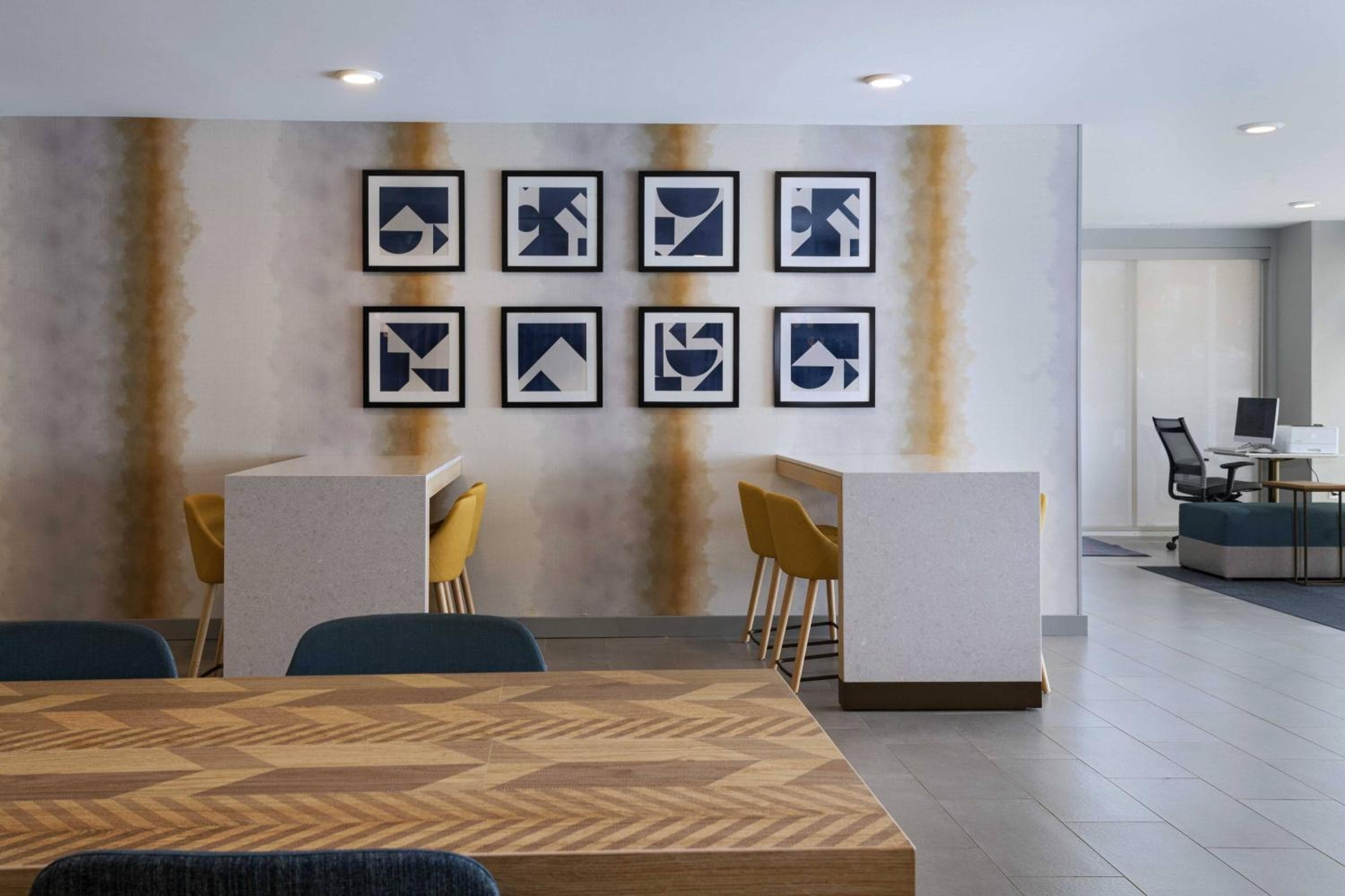 TownePlace Suites by Marriott Brentwood, Saint Louis, photo 2