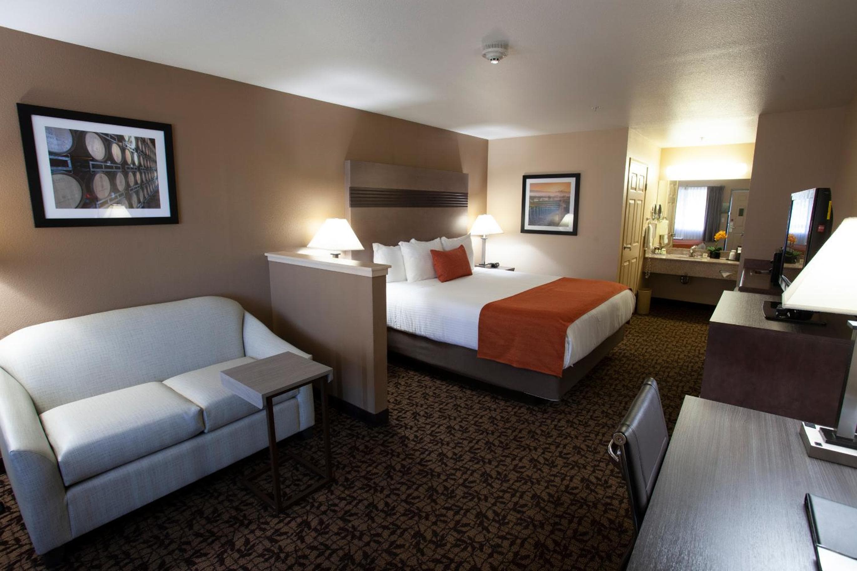 Hawthorn Suites by Wyndham Napa Valley, Napa, photo 2