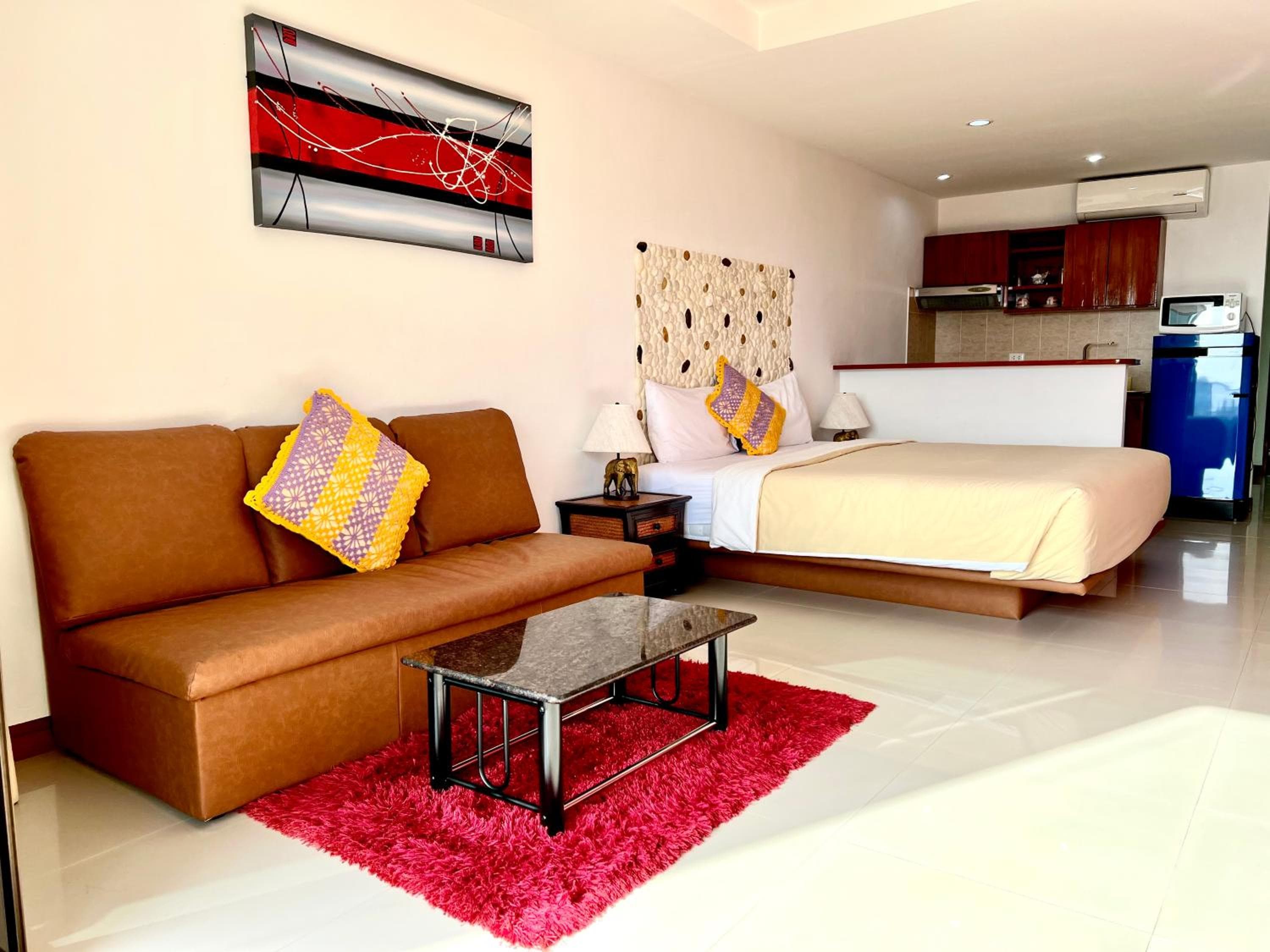 Mountain Seaview Luxury Apartments, Kata Beach, photo 2