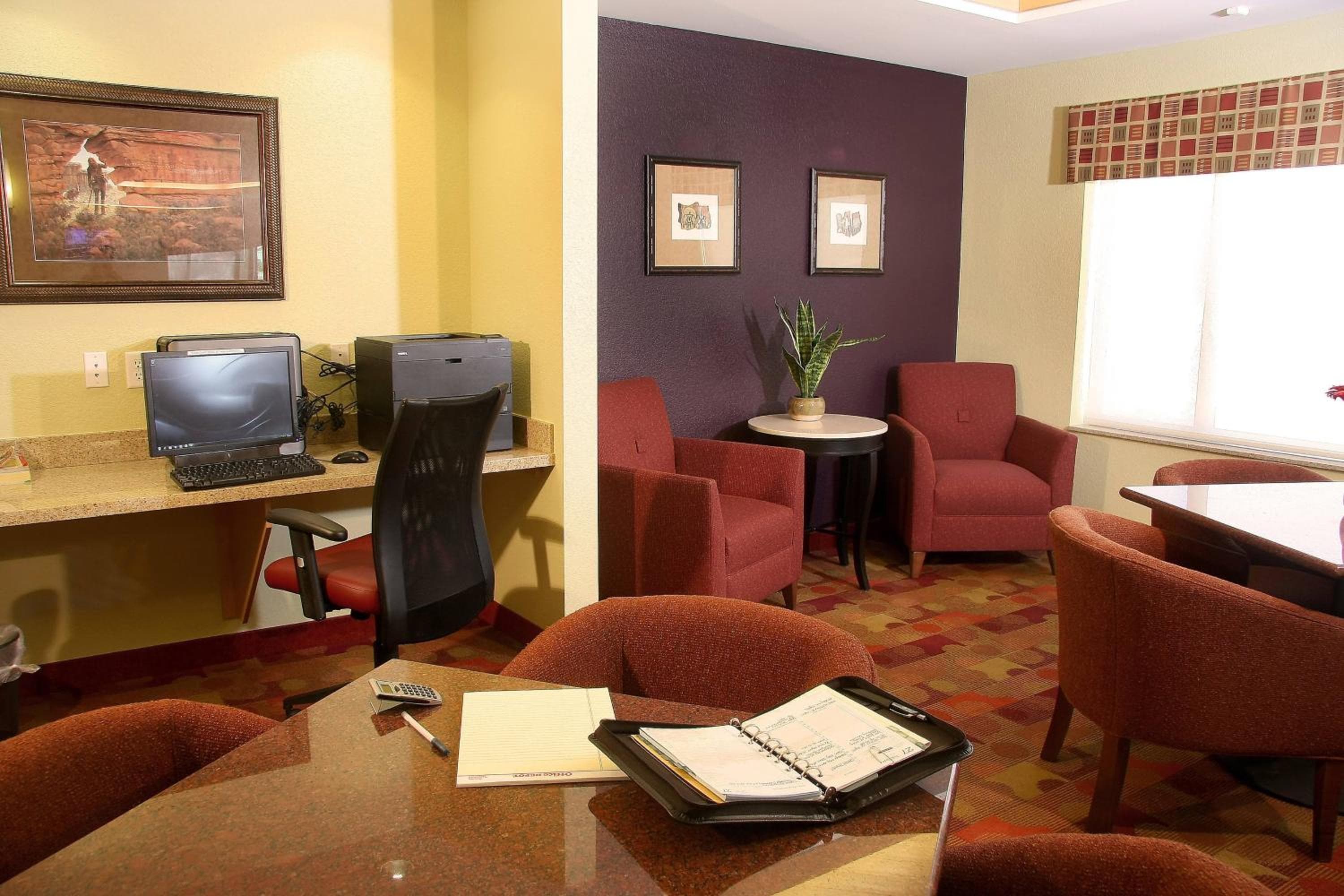 TownePlace Suites Farmington, Farmington, photo 3
